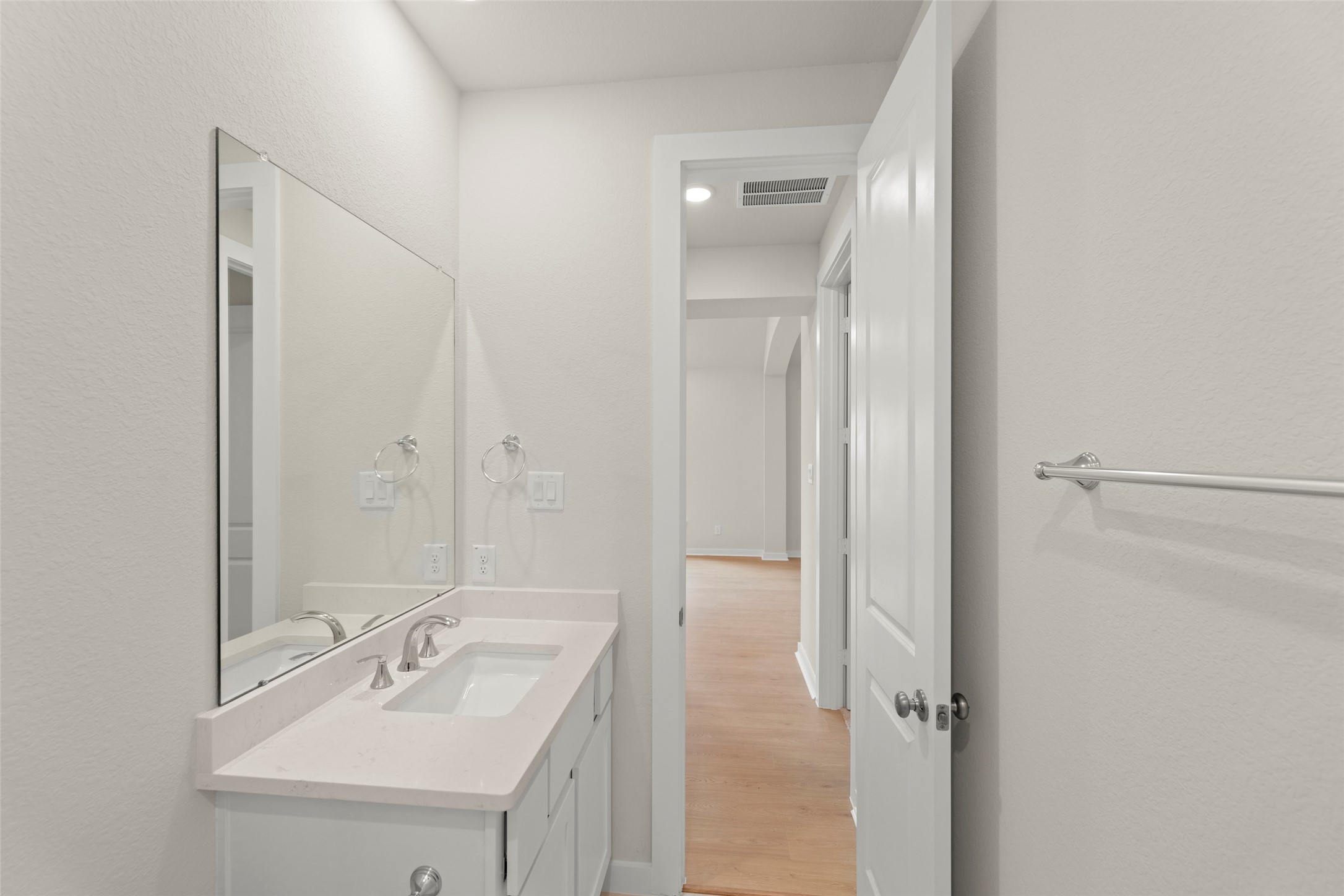 11210 Cassia Tree Lane Property Photo 9