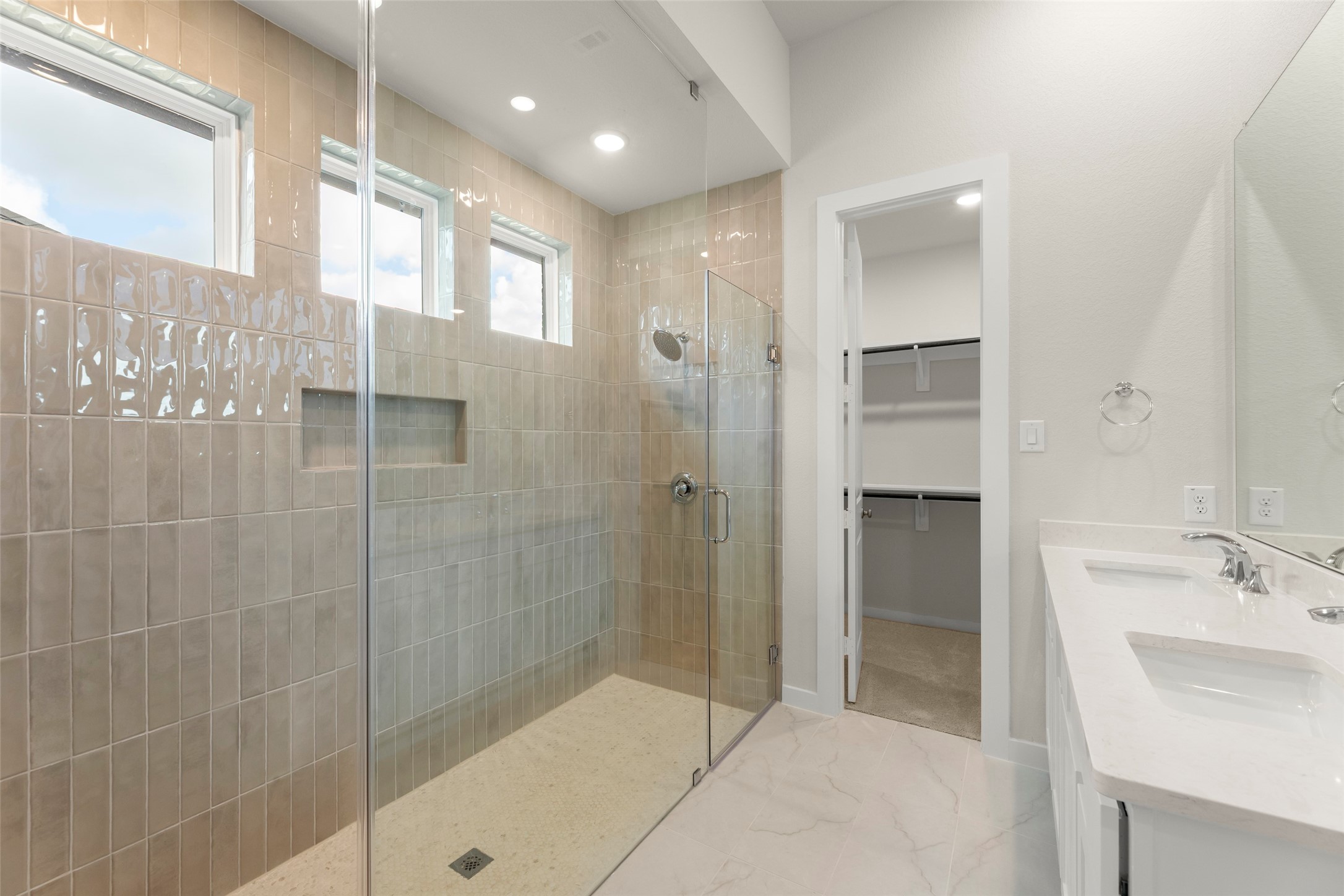 11210 Cassia Tree Lane Property Photo 13