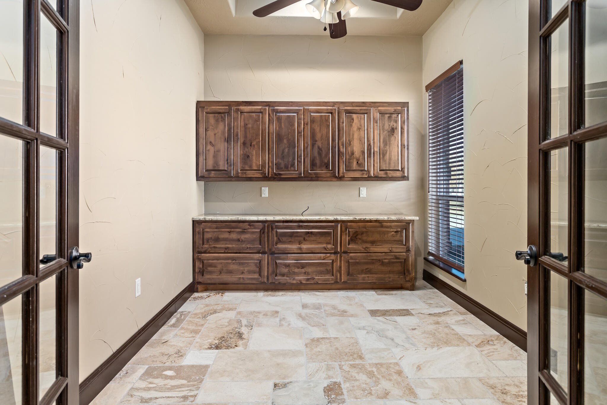 335 Talpa Trail Property Photo 8