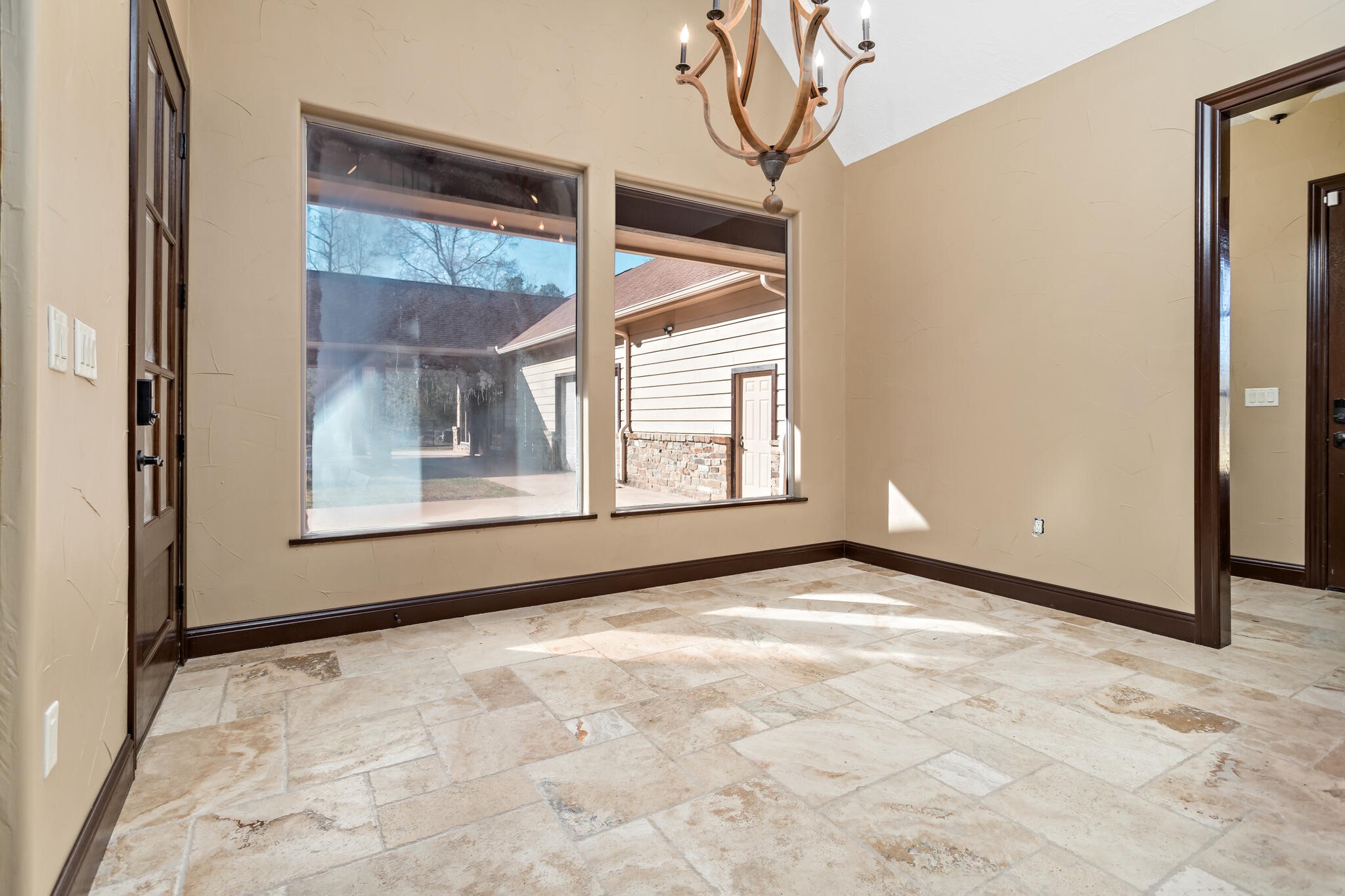 335 Talpa Trail Property Photo 14