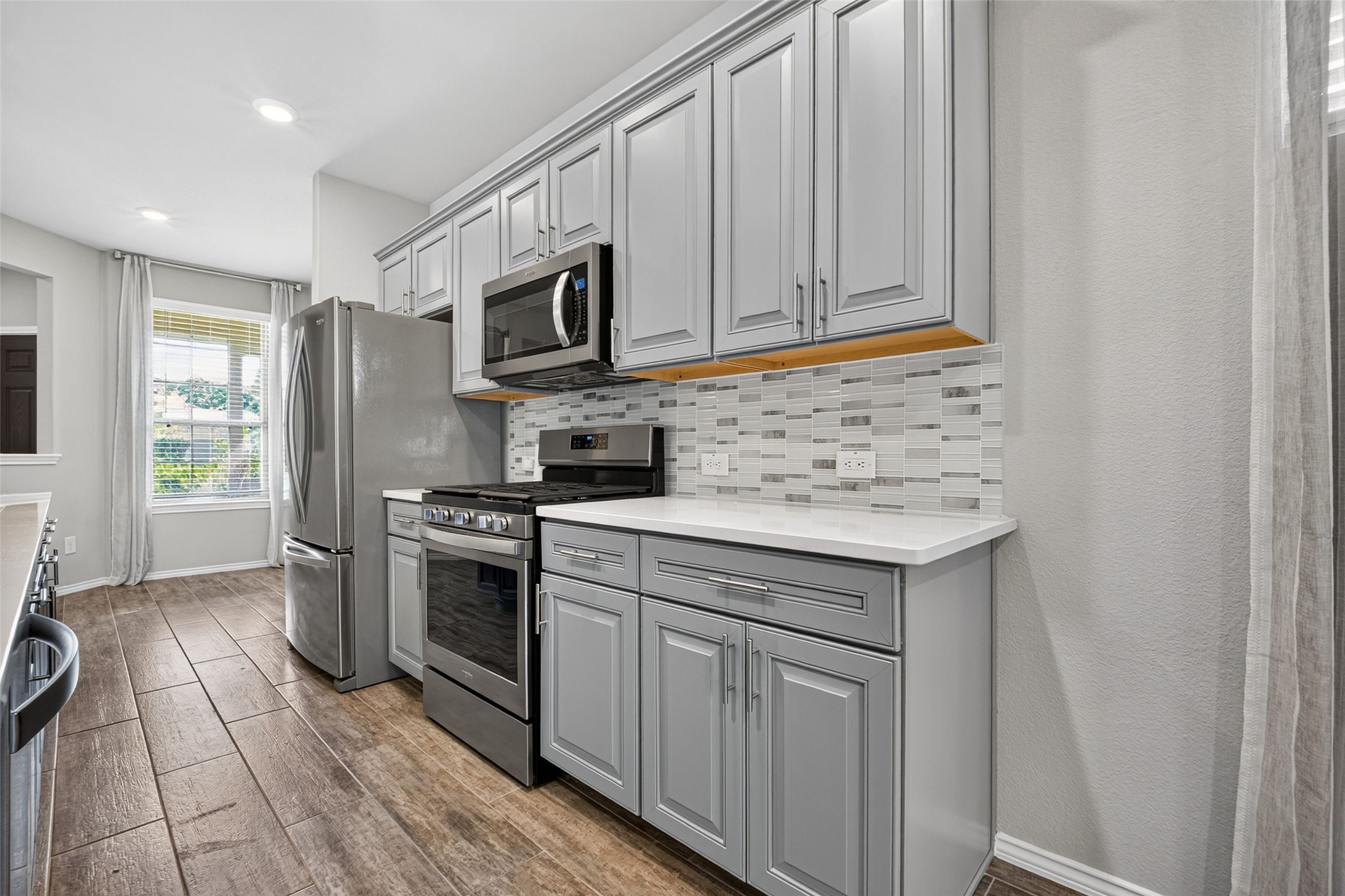 234 Flaxen Chestnut Property Photo 11