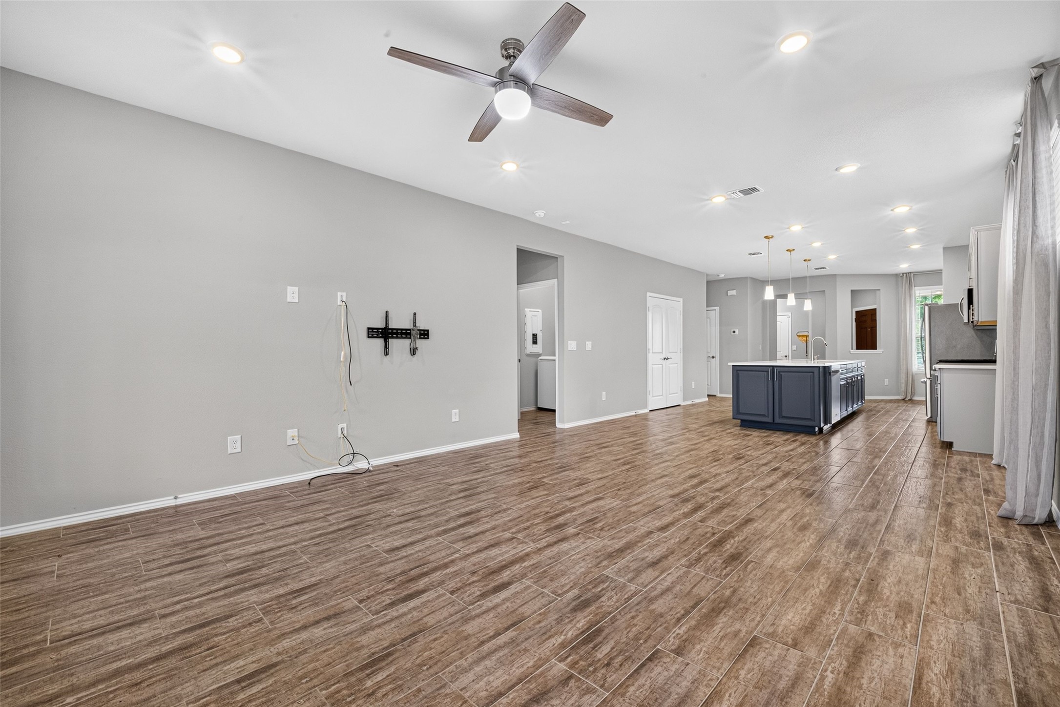 234 Flaxen Chestnut Property Photo 15