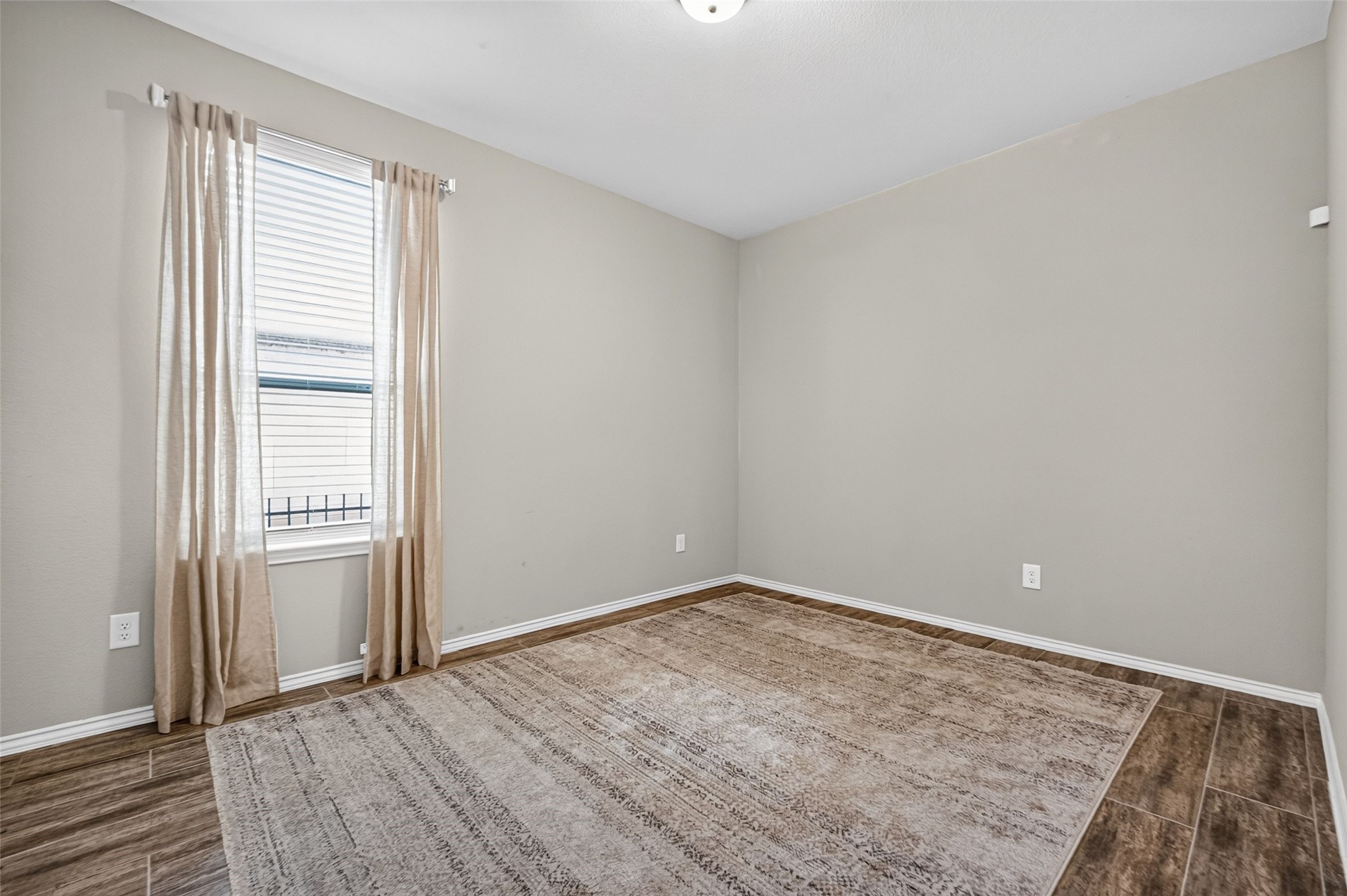 234 Flaxen Chestnut Property Photo 20
