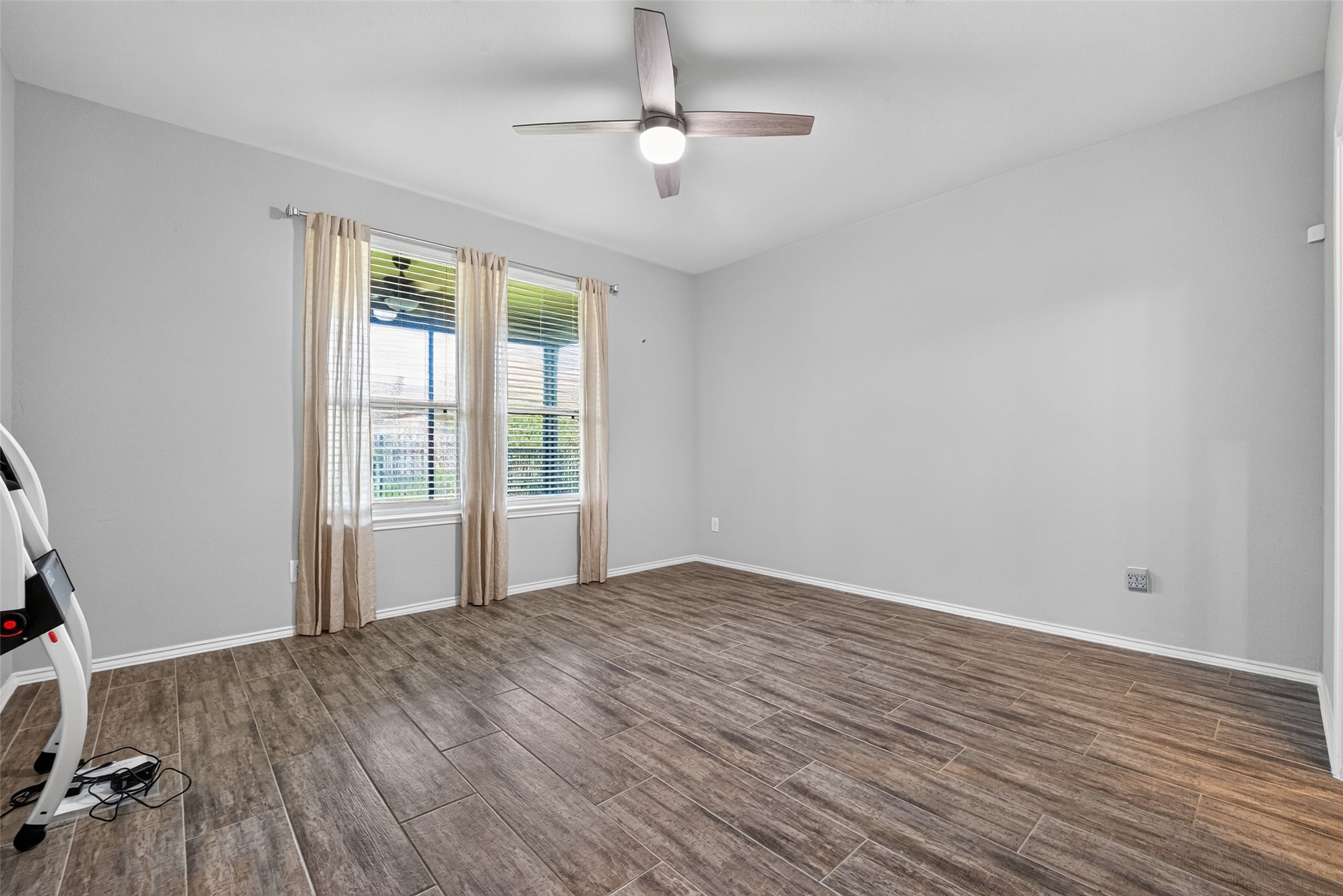 234 Flaxen Chestnut Property Photo 24