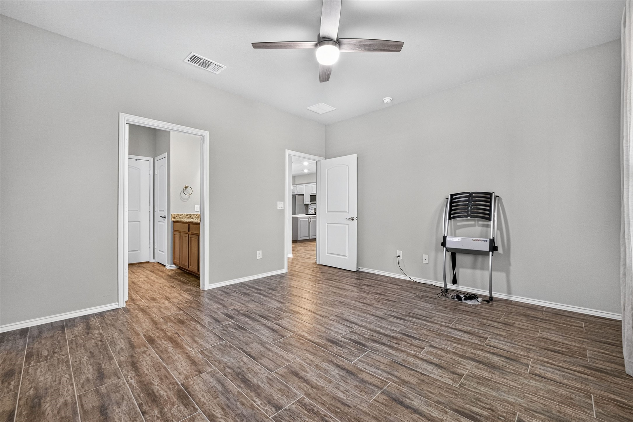 234 Flaxen Chestnut Property Photo 26