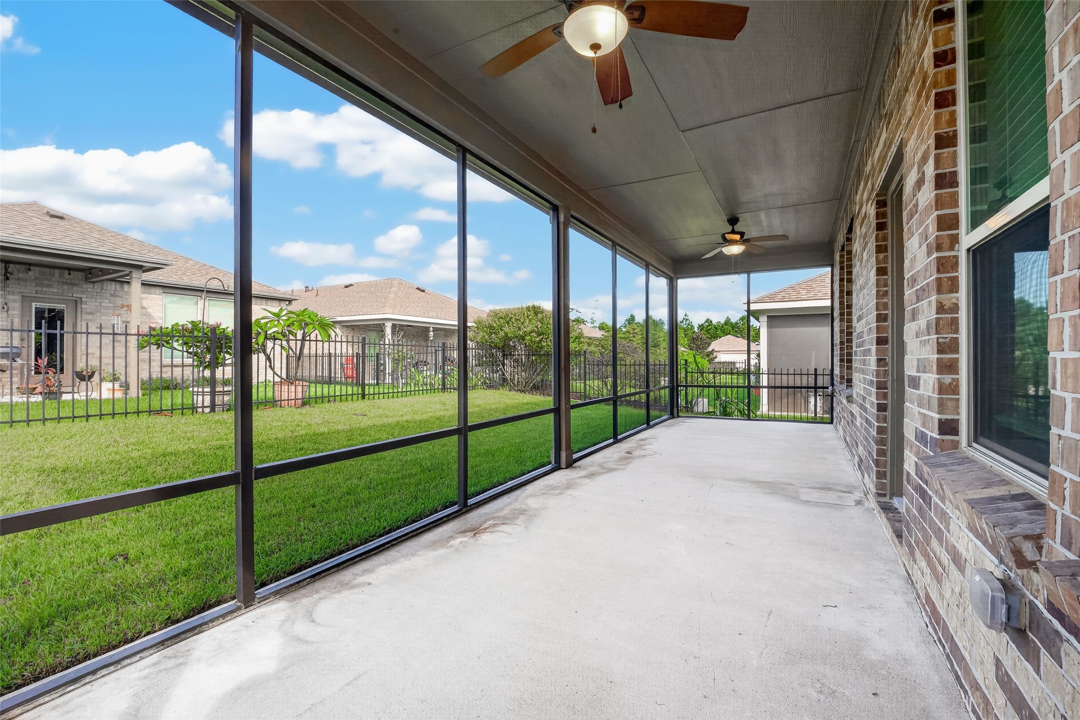 234 Flaxen Chestnut Property Photo 32