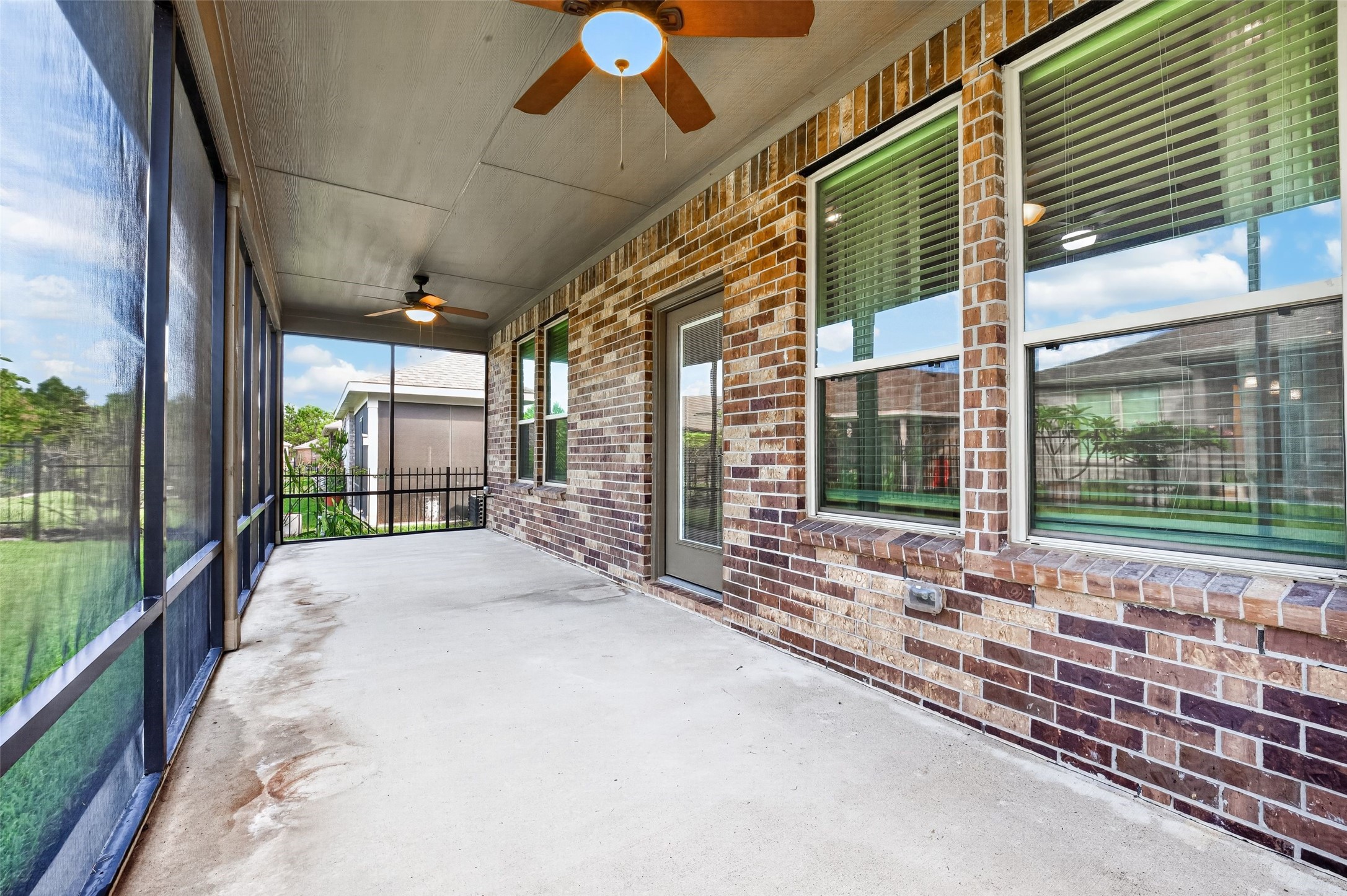 234 Flaxen Chestnut Property Photo 33