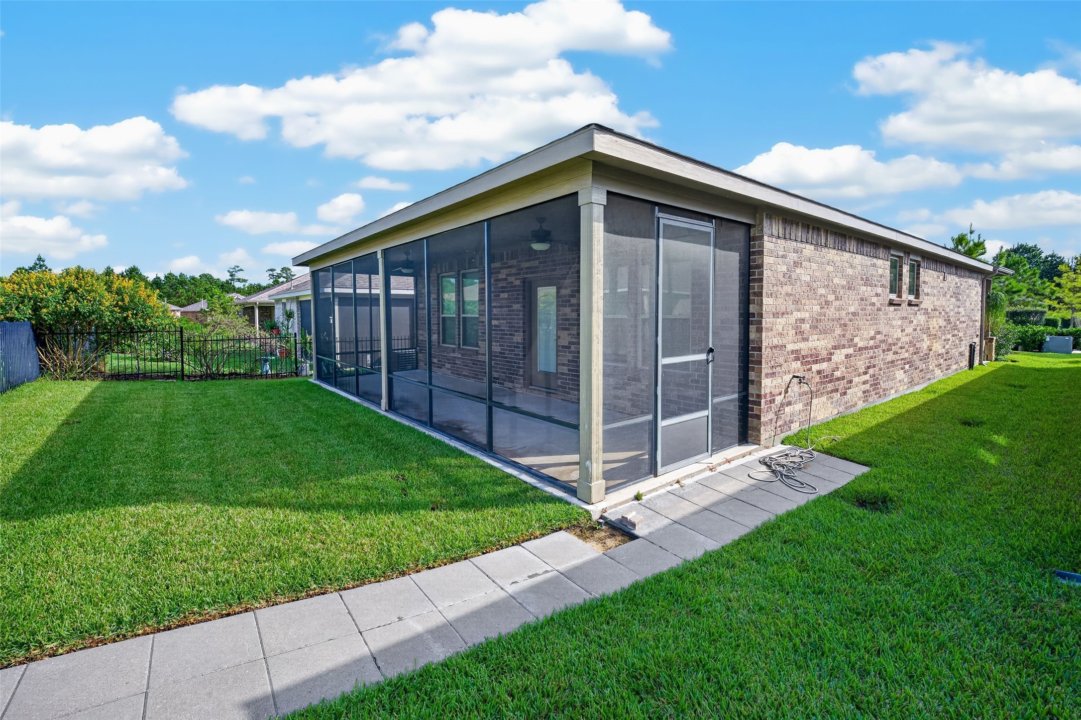 234 Flaxen Chestnut Property Photo 39