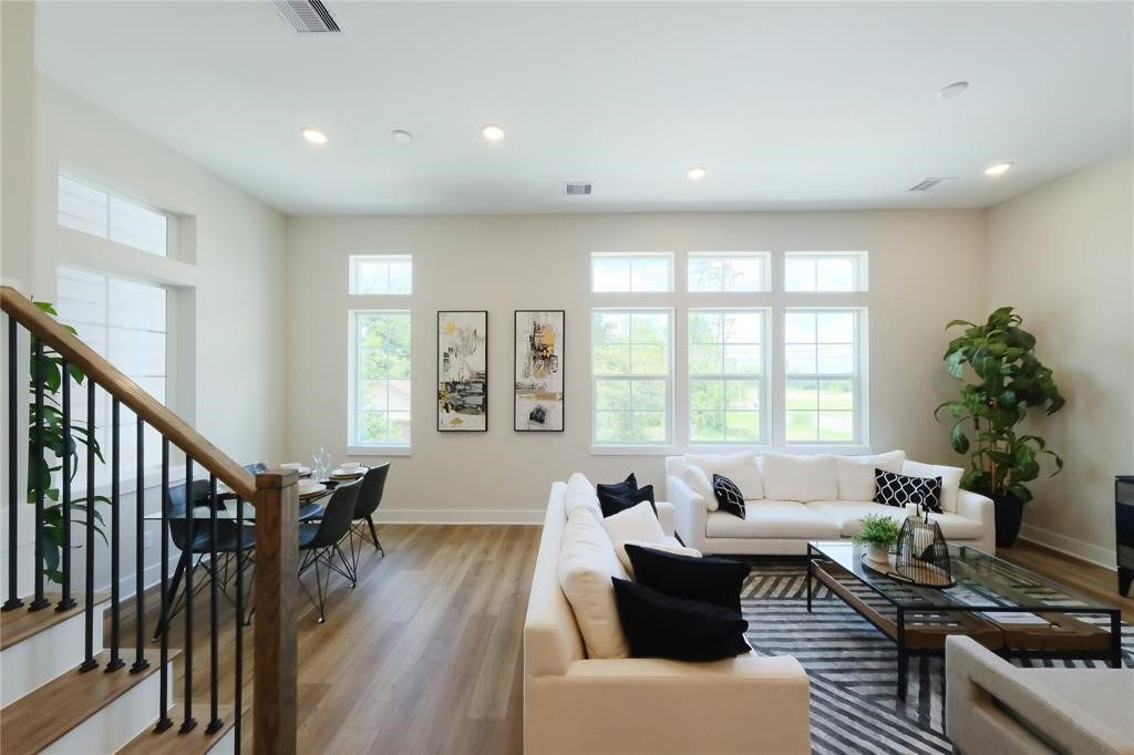1806 Line Street Property Photo 11