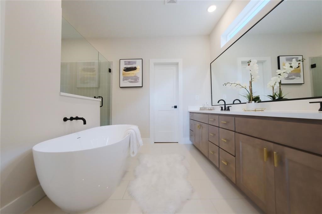 1806 Line Street Property Photo 15