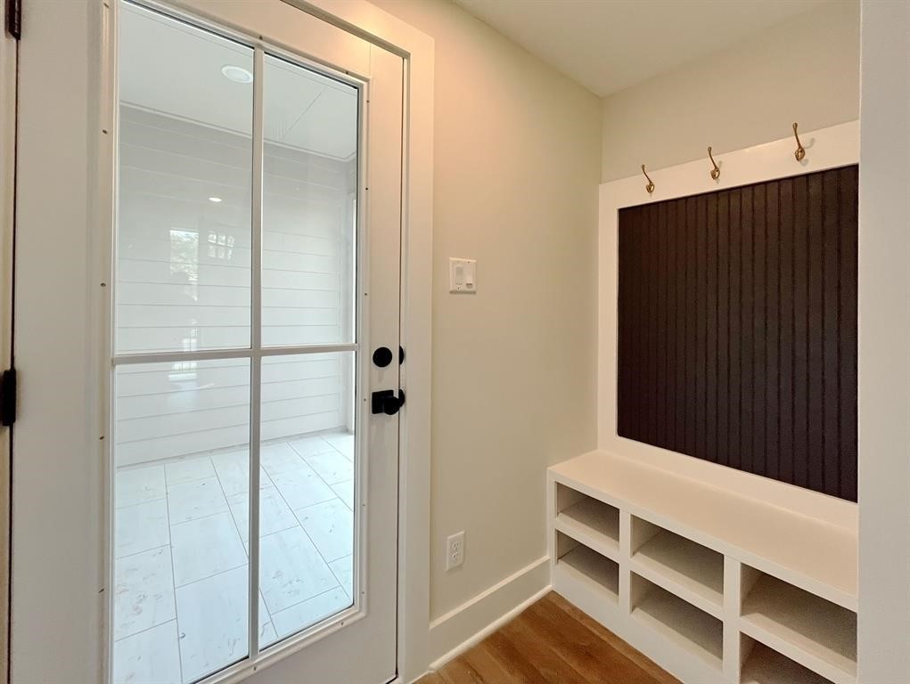 1806 Line Street Property Photo 19