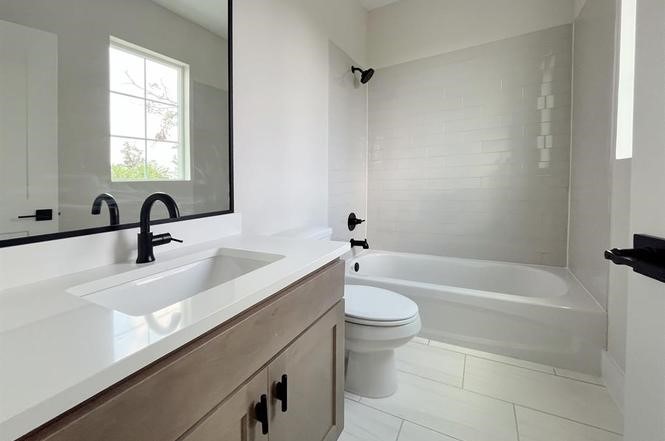 1806 Line Street Property Photo 20