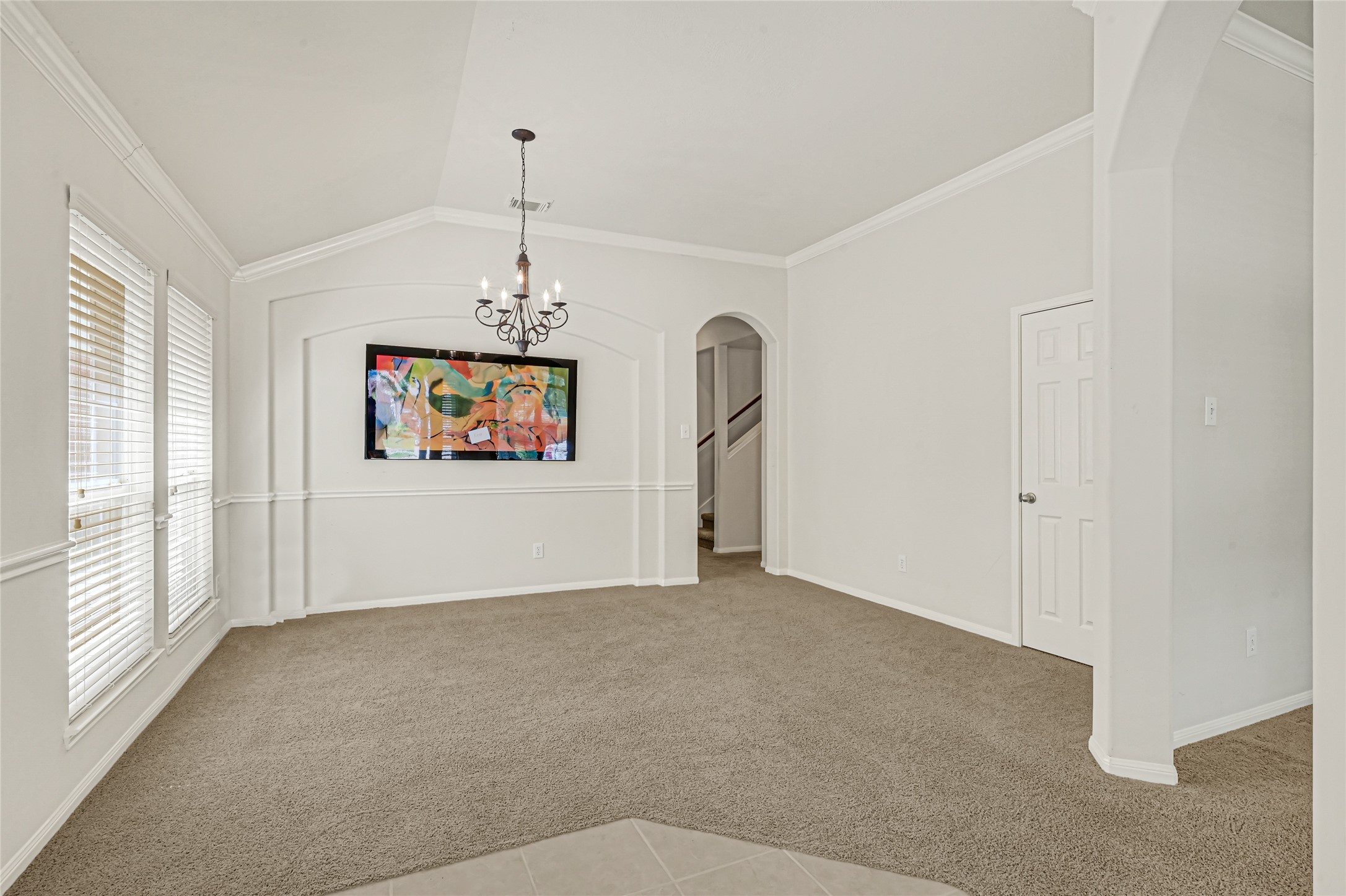 8215 Kerrington Glen Drive Property Photo 4