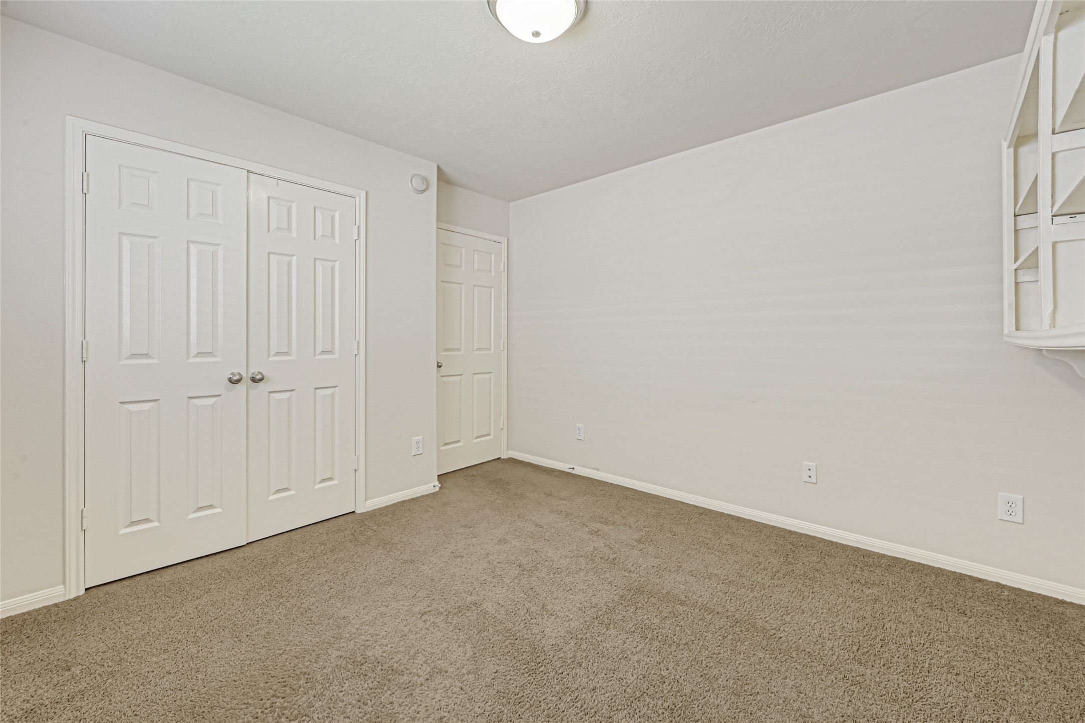 8215 Kerrington Glen Drive Property Photo 21