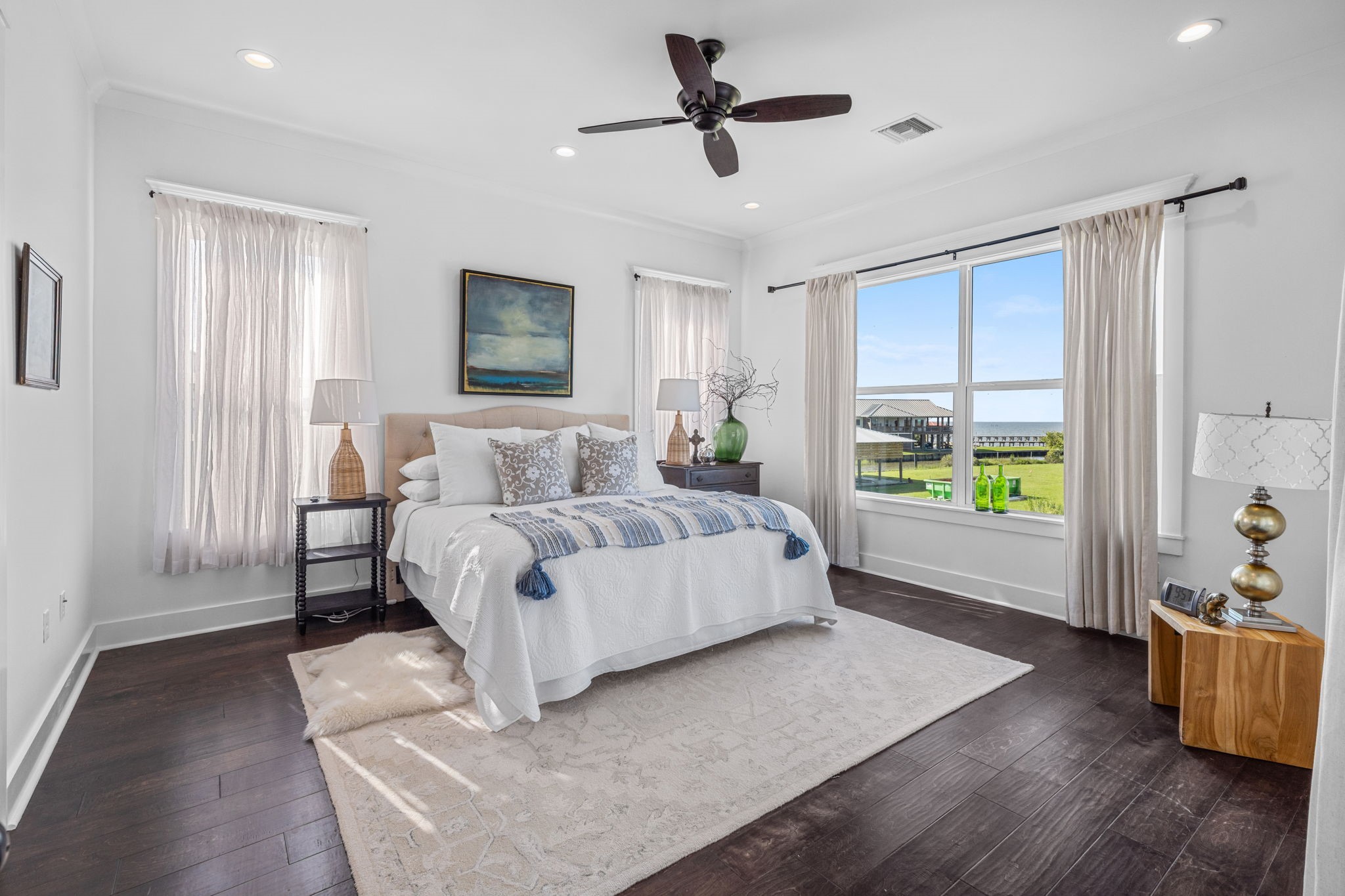 3777 Lake Breeze Road Property Photo 10