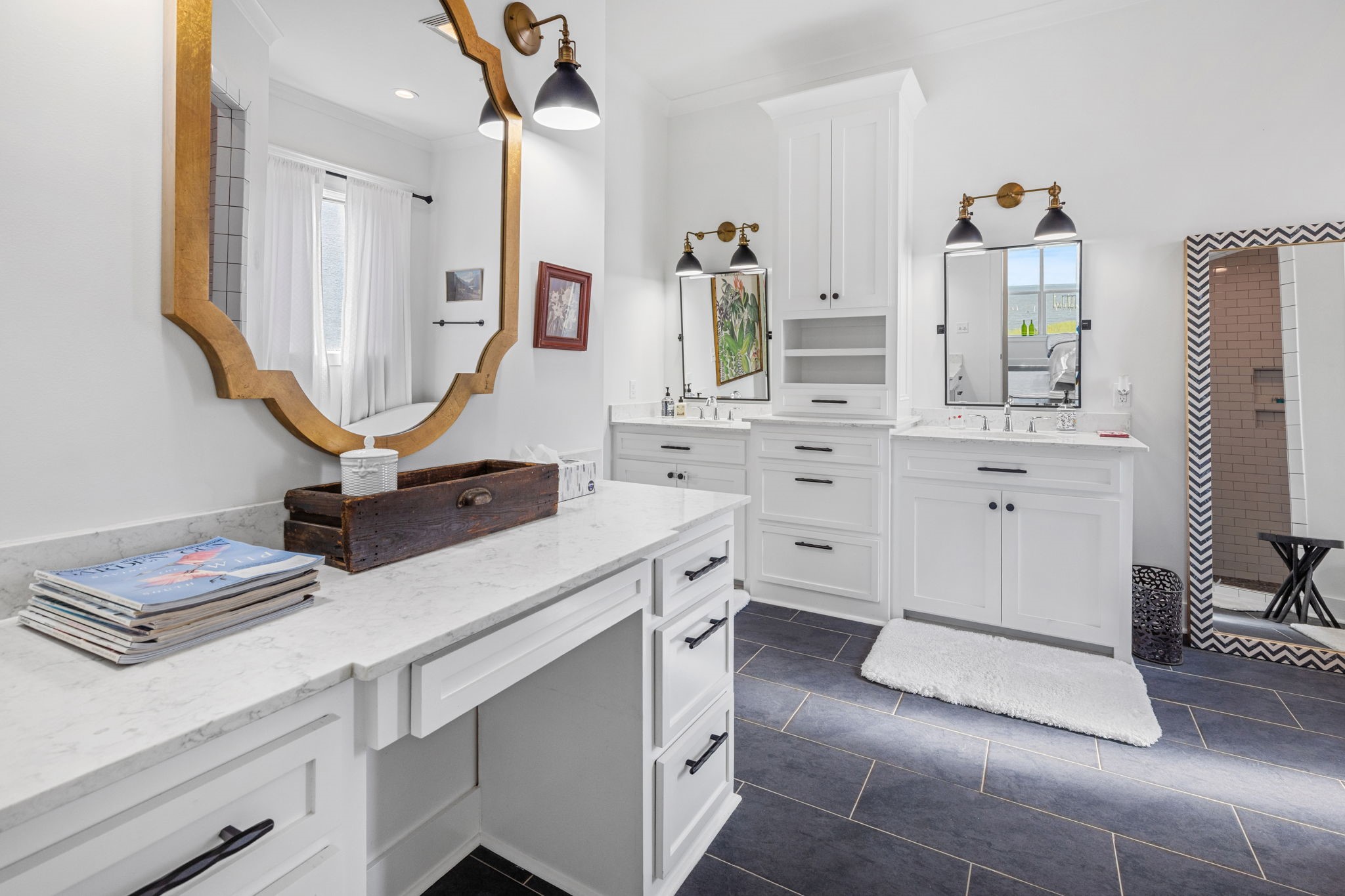 3777 Lake Breeze Road Property Photo 11