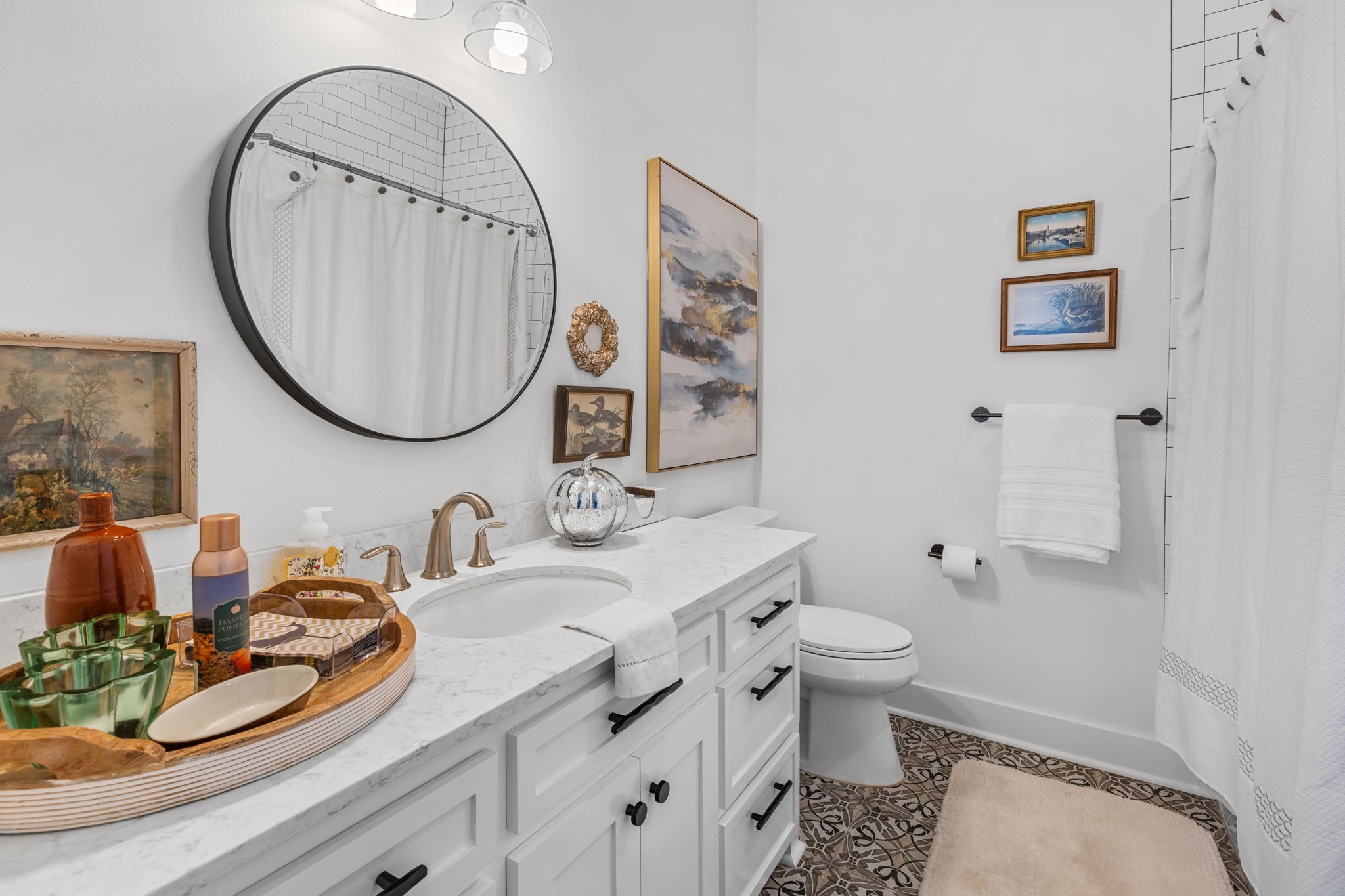 3777 Lake Breeze Road Property Photo 17