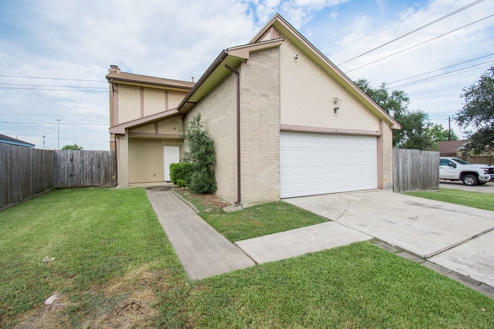 10551 Kirkgreen Drive