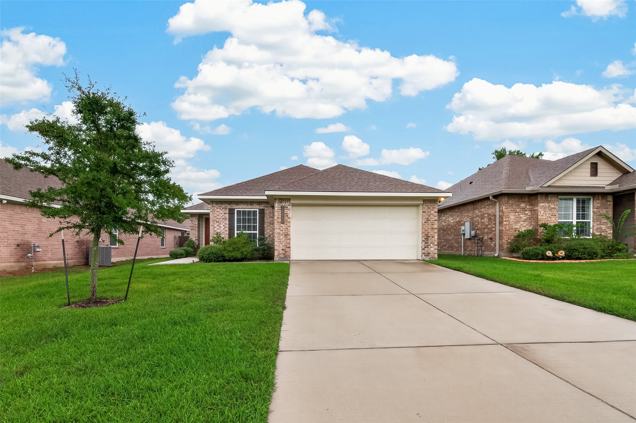 12038 Summertime Drive Property Photo 1