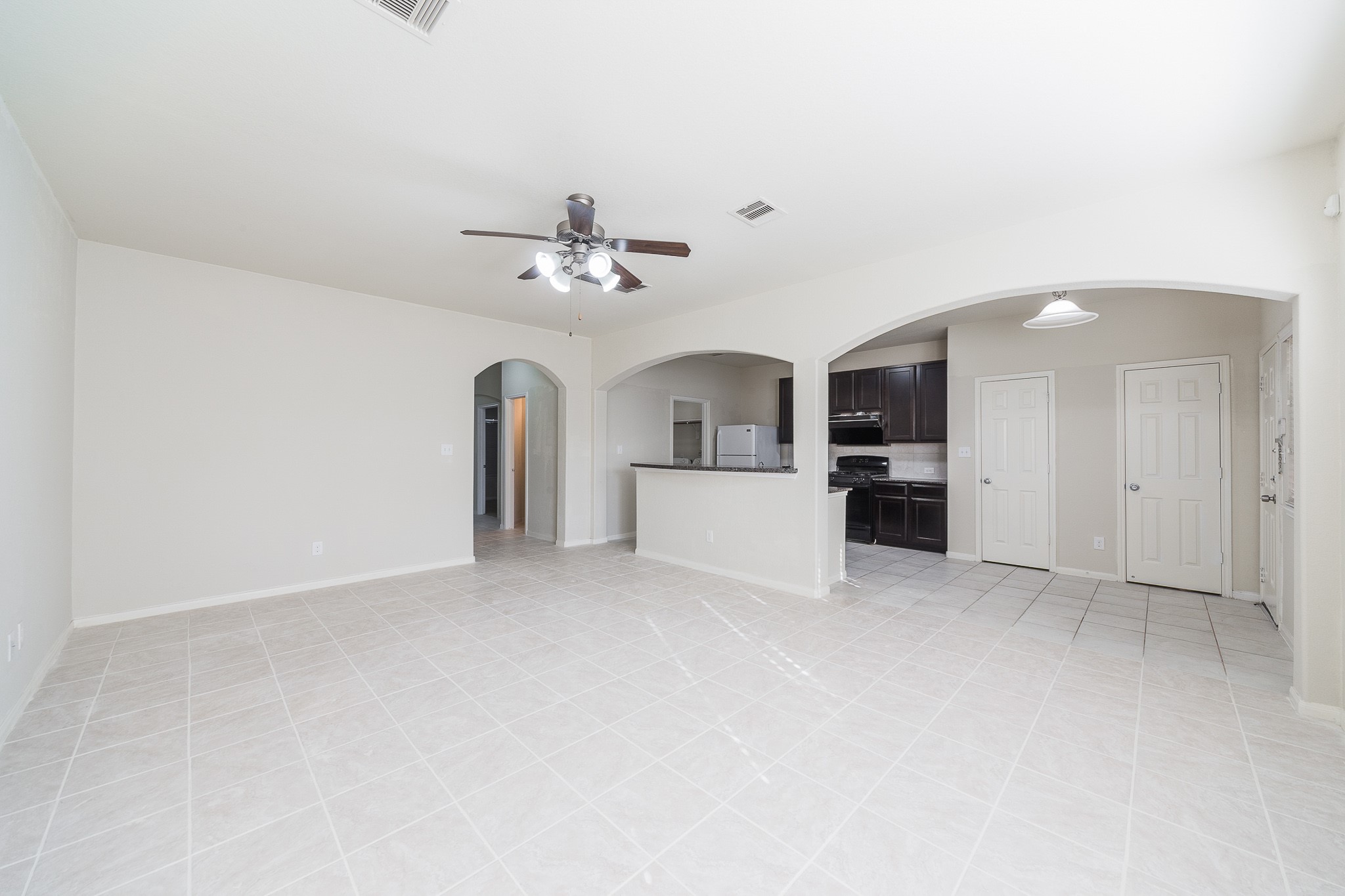 7239 Autumn Sun Drive Property Photo 8