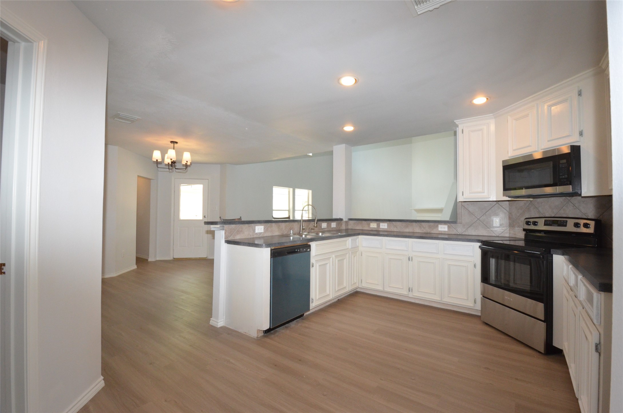 1535 Brady Creek Lane Property Photo 9