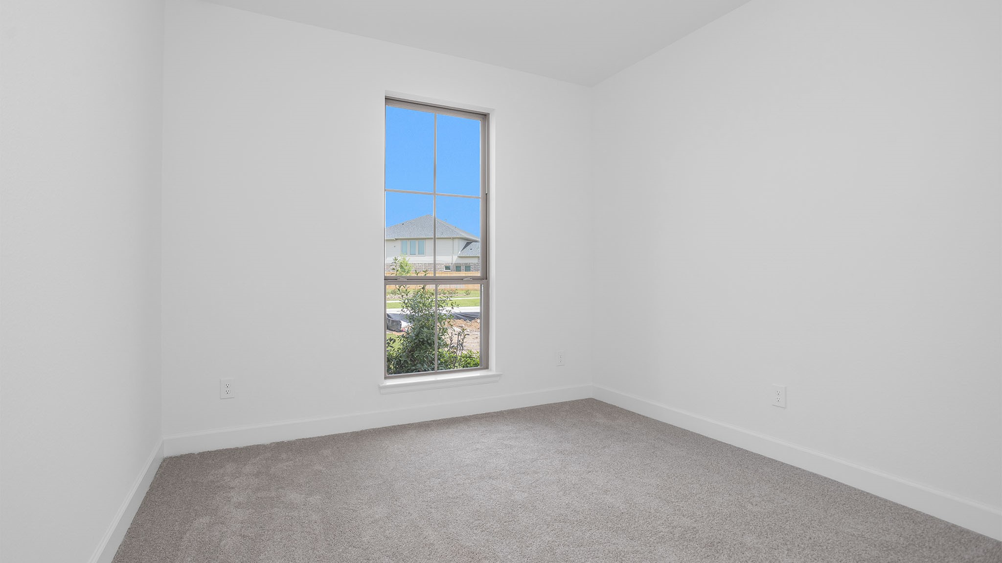 5627 Violet Ridge Drive Property Photo 10
