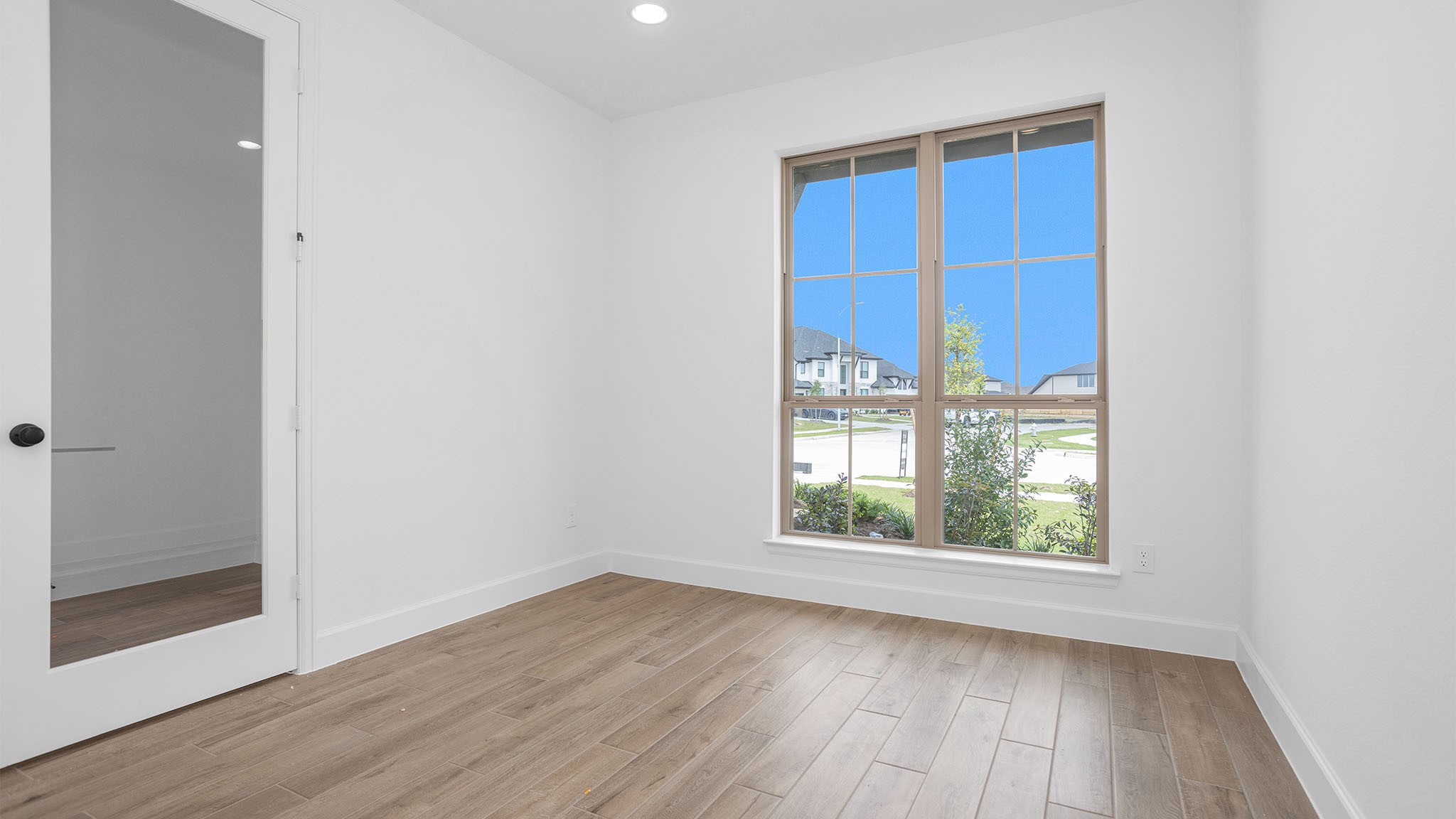 5627 Violet Ridge Drive Property Photo 18