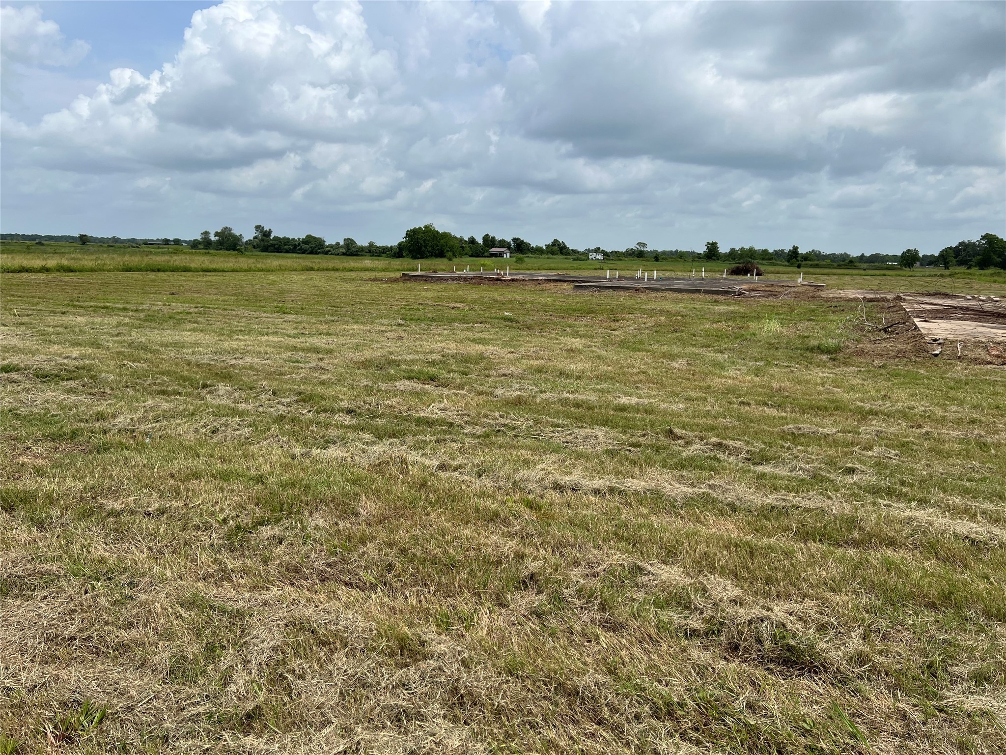 12763 Fm-457 Sargent Hwy Property Photo 1