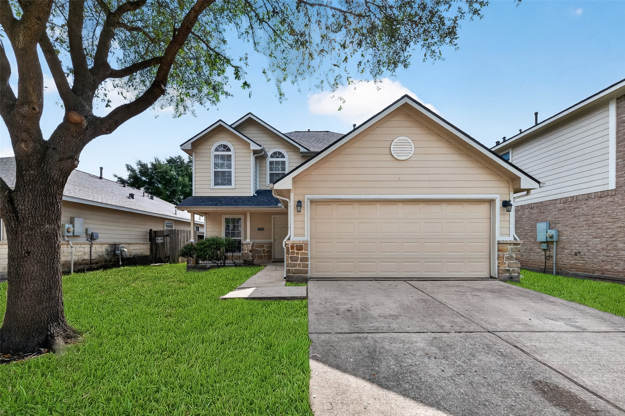 11030 Knobbley Oak Ct Property Photo 4