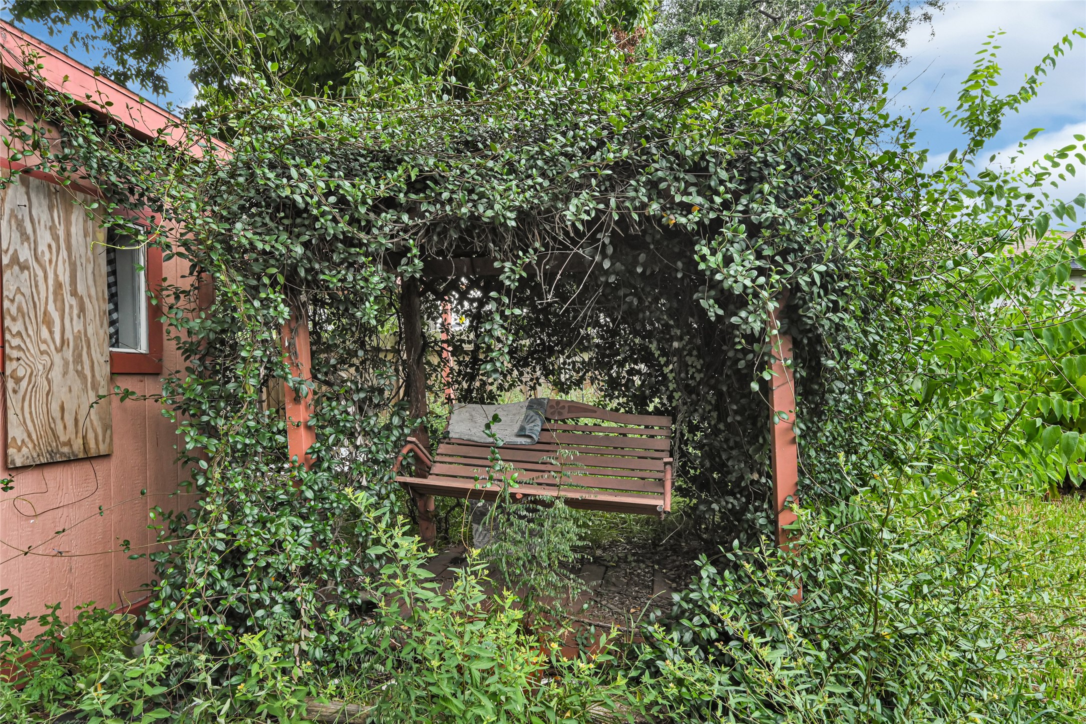 11203 Sageville Drive Property Photo 40