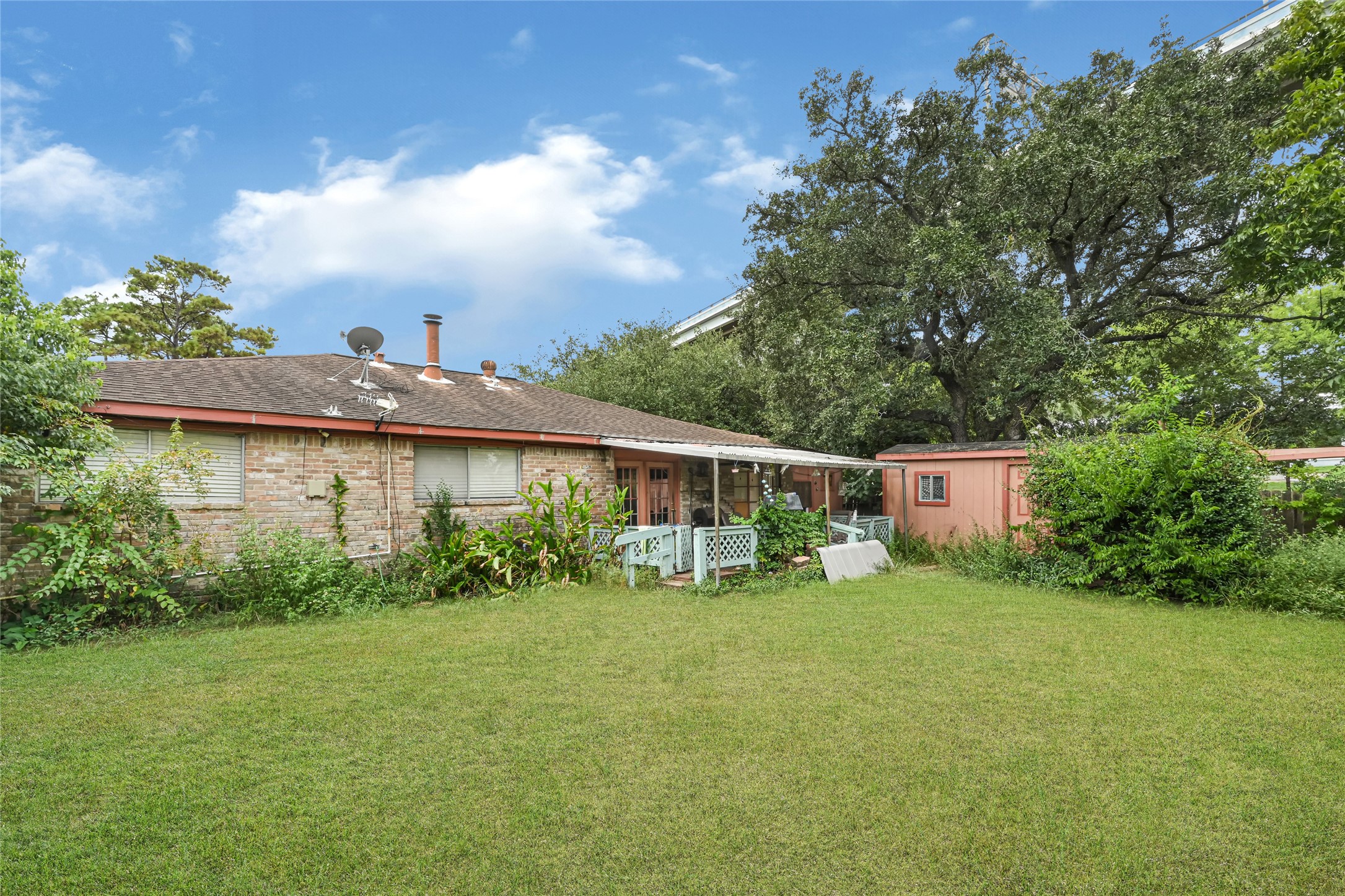 11203 Sageville Drive Property Photo 45