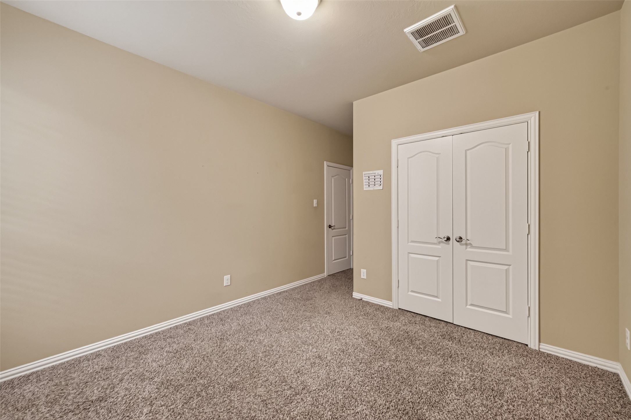 623 Orlandis Lane Property Photo 32