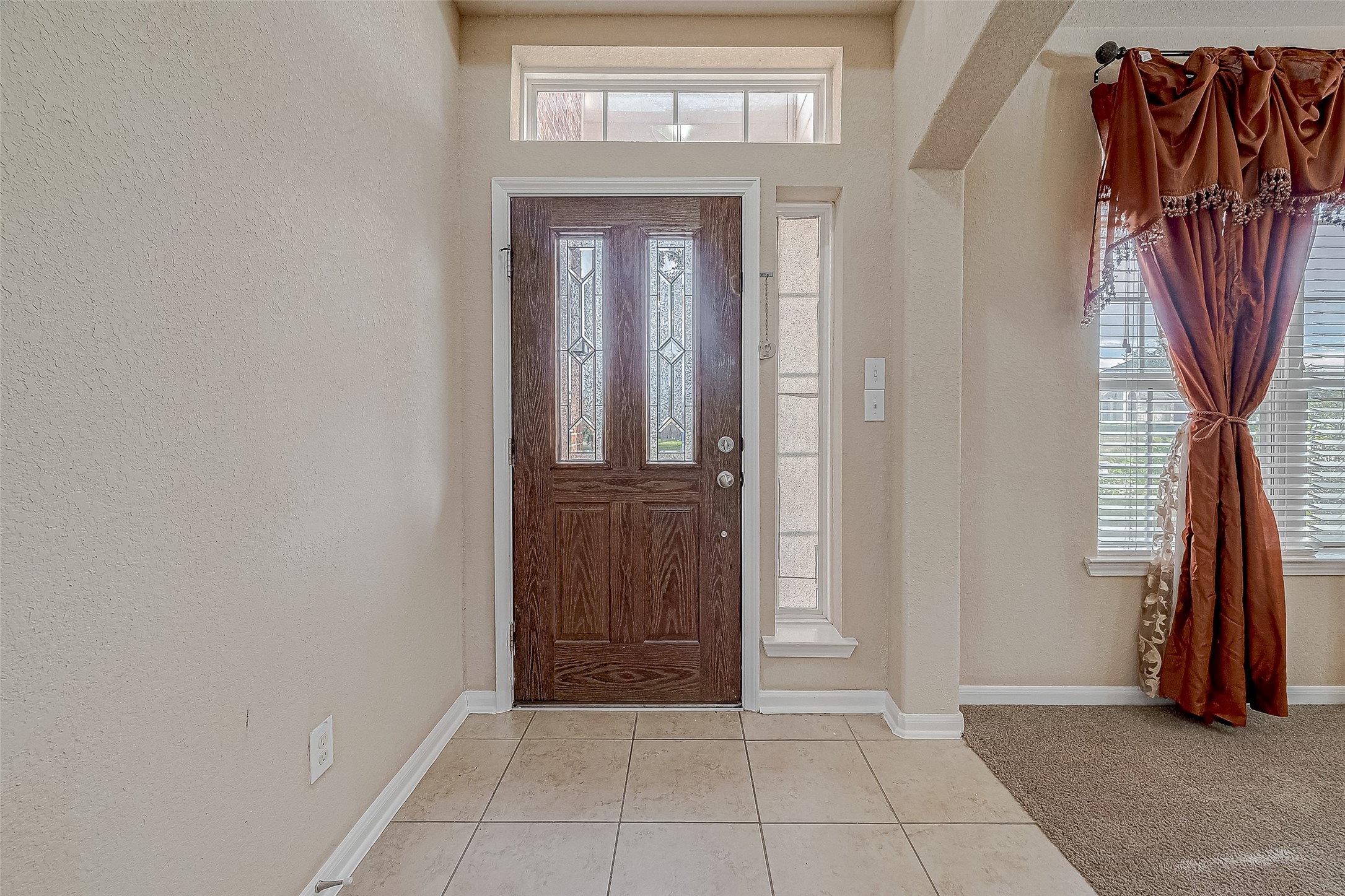8926 Silent Hills Lane Property Photo 6
