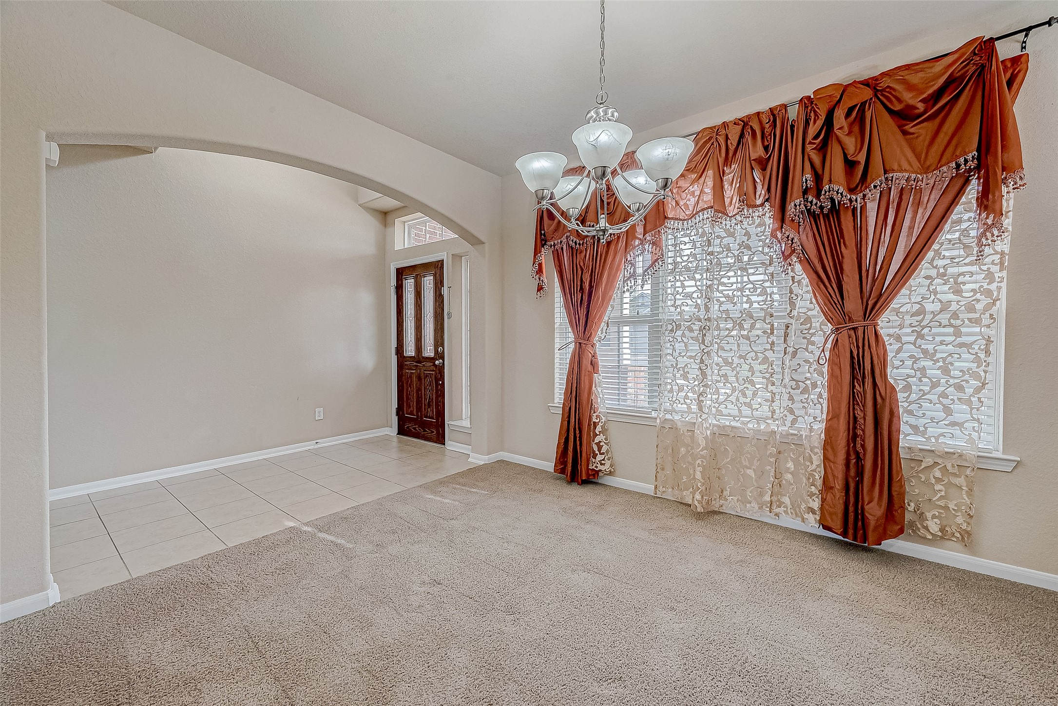 8926 Silent Hills Lane Property Photo 9