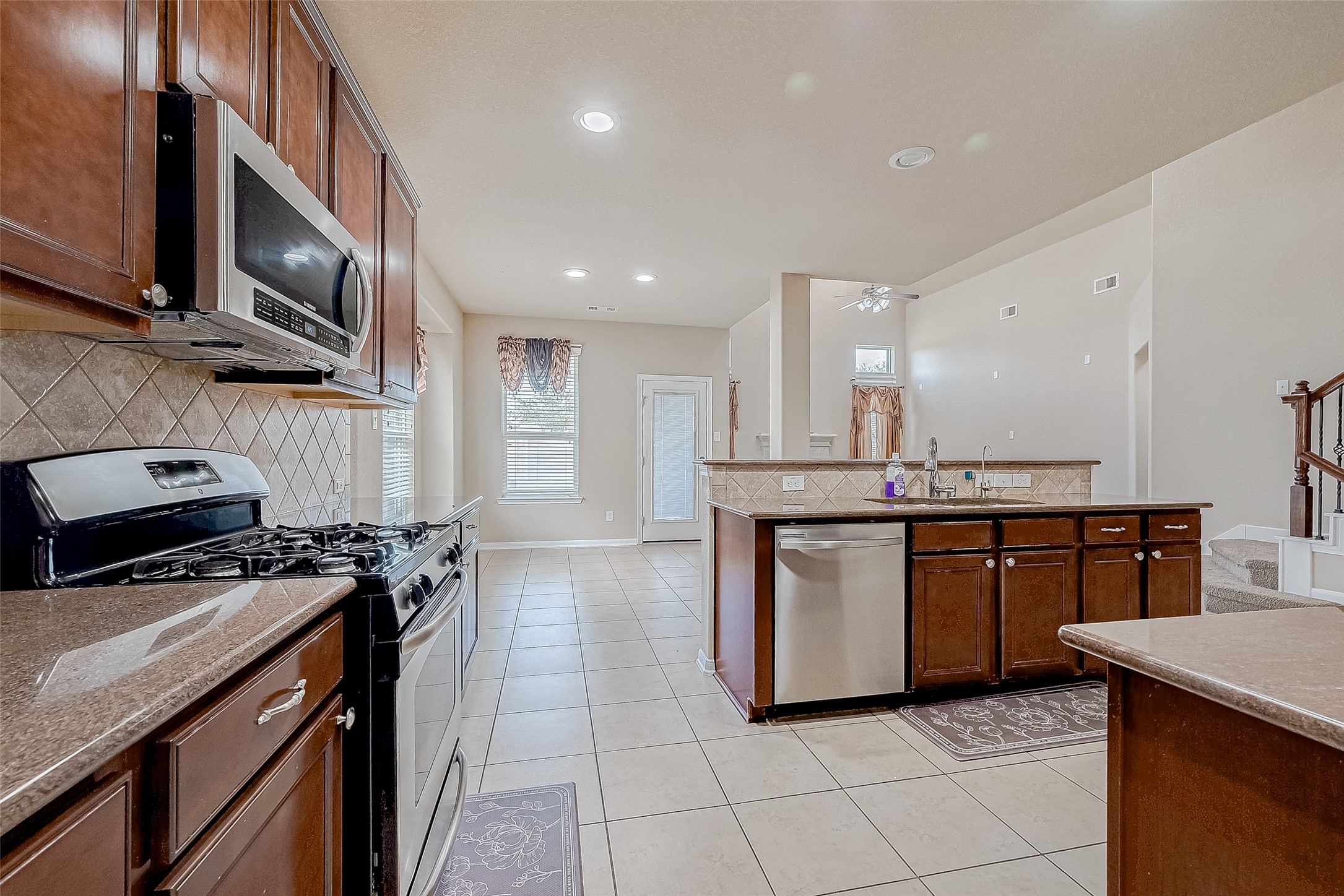 8926 Silent Hills Lane Property Photo 16