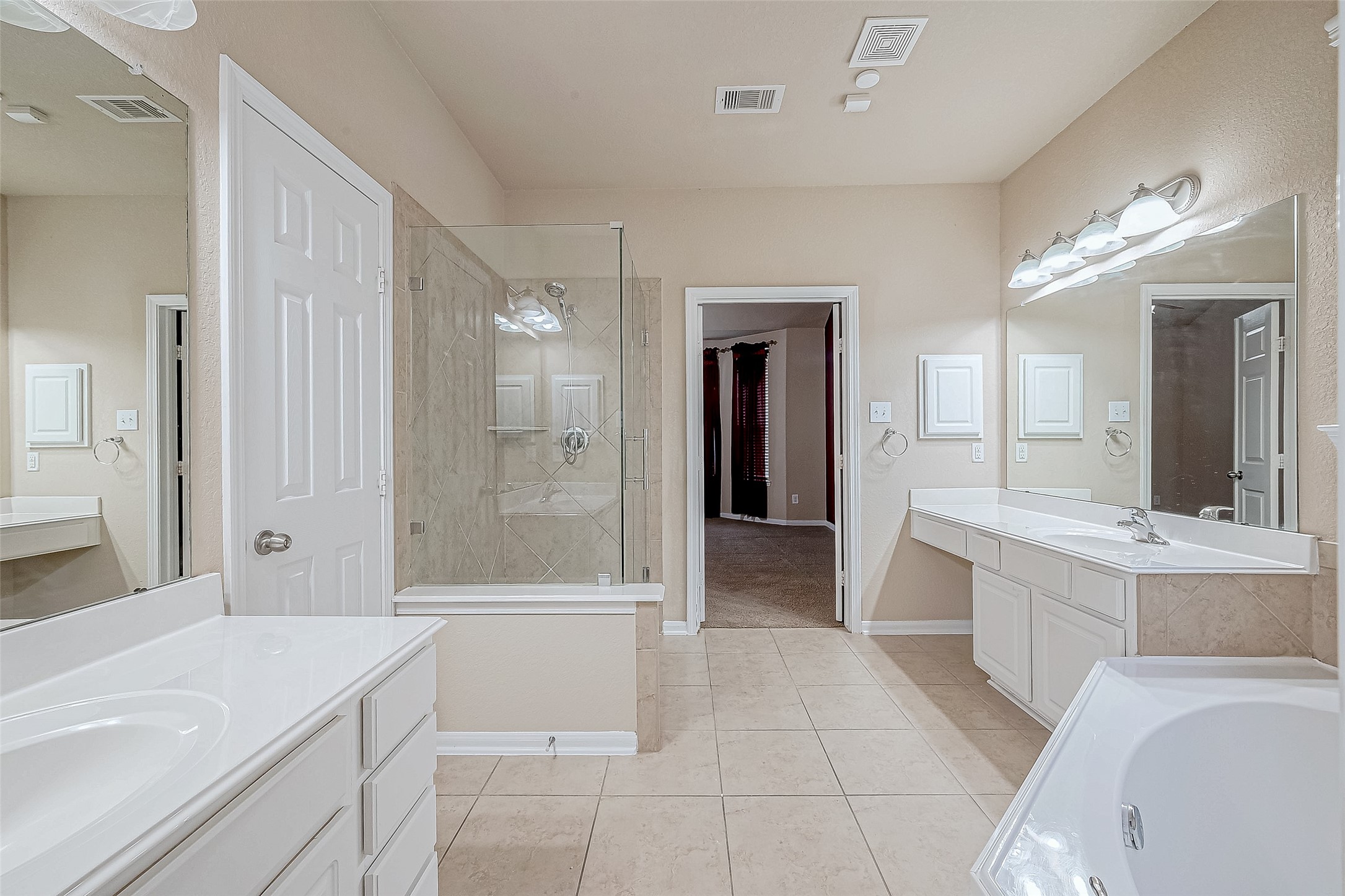 8926 Silent Hills Lane Property Photo 44