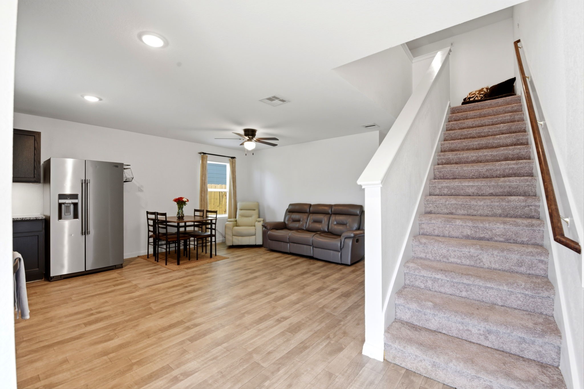 9819 Emerald Stone Way Property Photo 6
