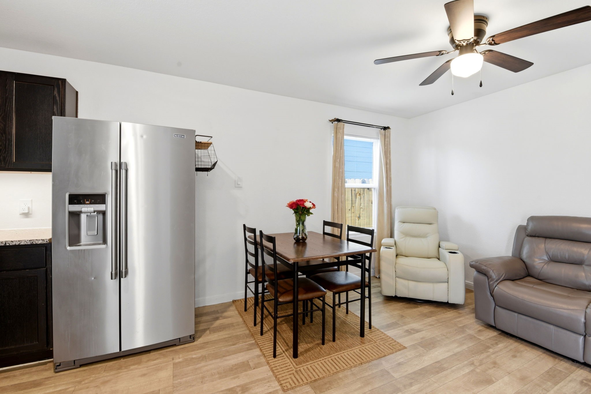 9819 Emerald Stone Way Property Photo 17