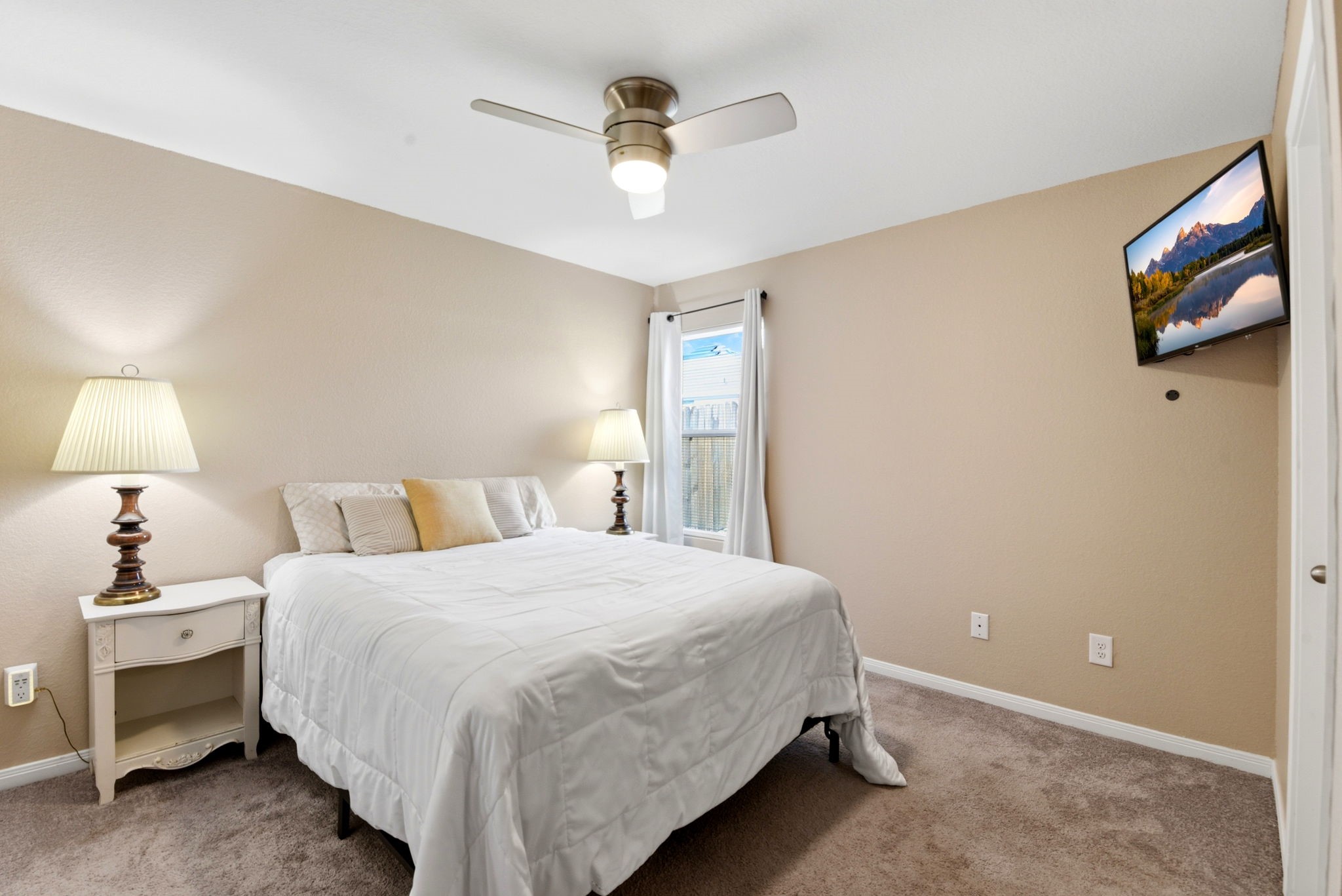 9819 Emerald Stone Way Property Photo 20