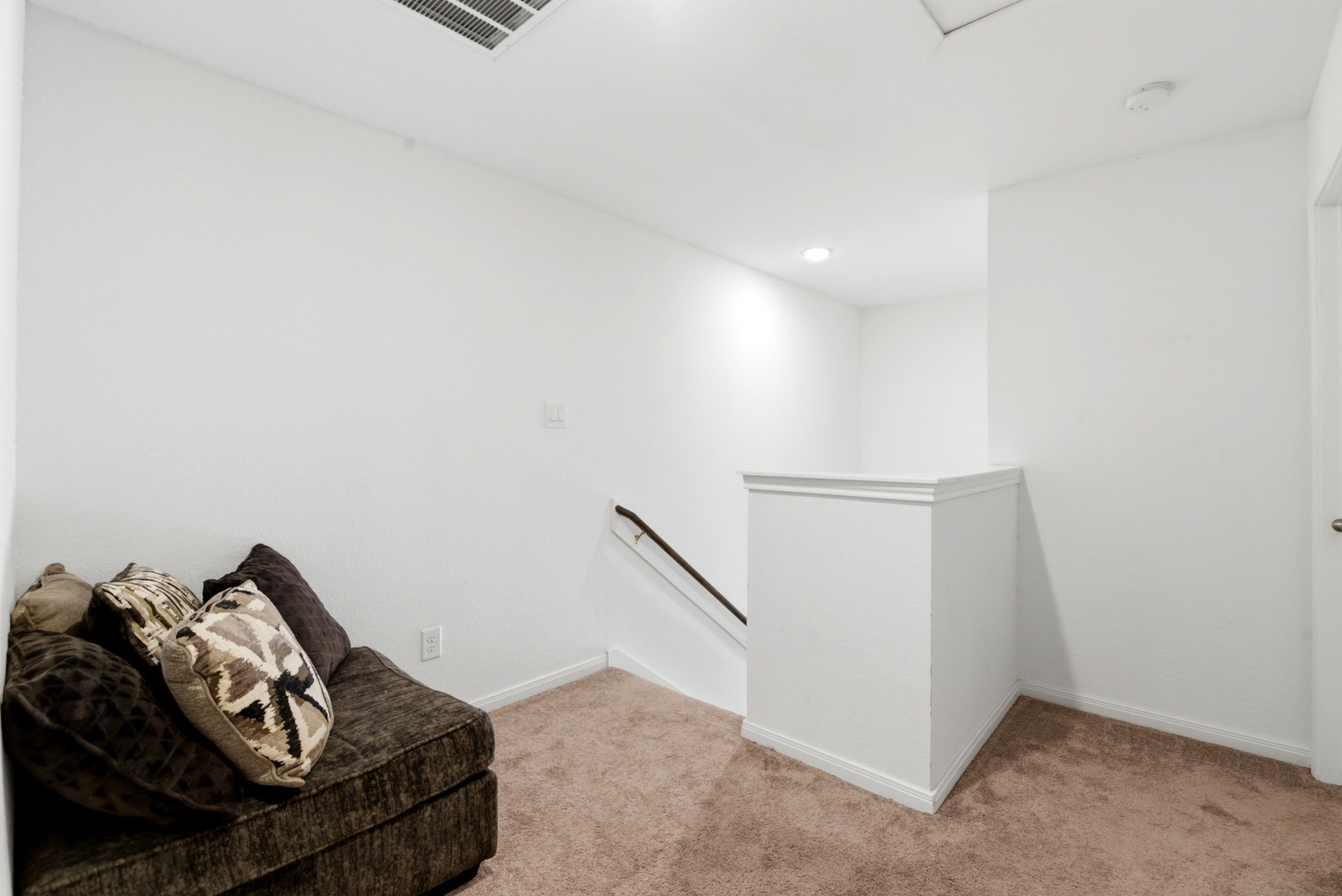 9819 Emerald Stone Way Property Photo 27