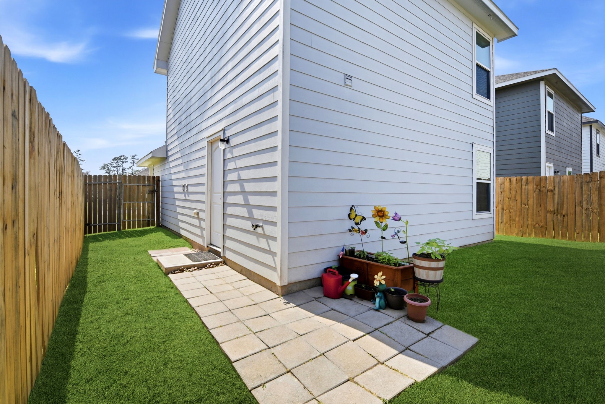 9819 Emerald Stone Way Property Photo 38