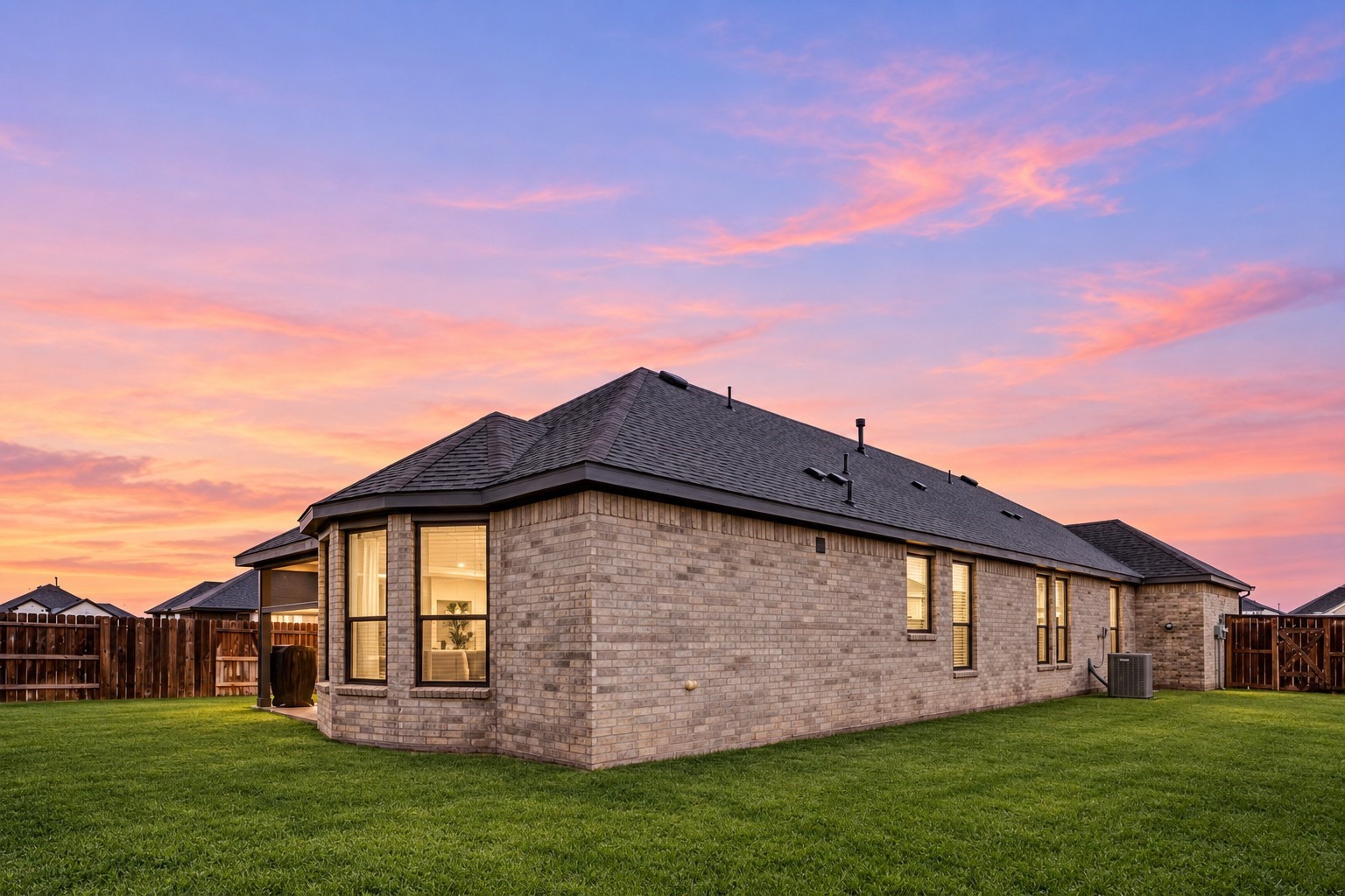 25314 Rothesay Lane Property Photo 23