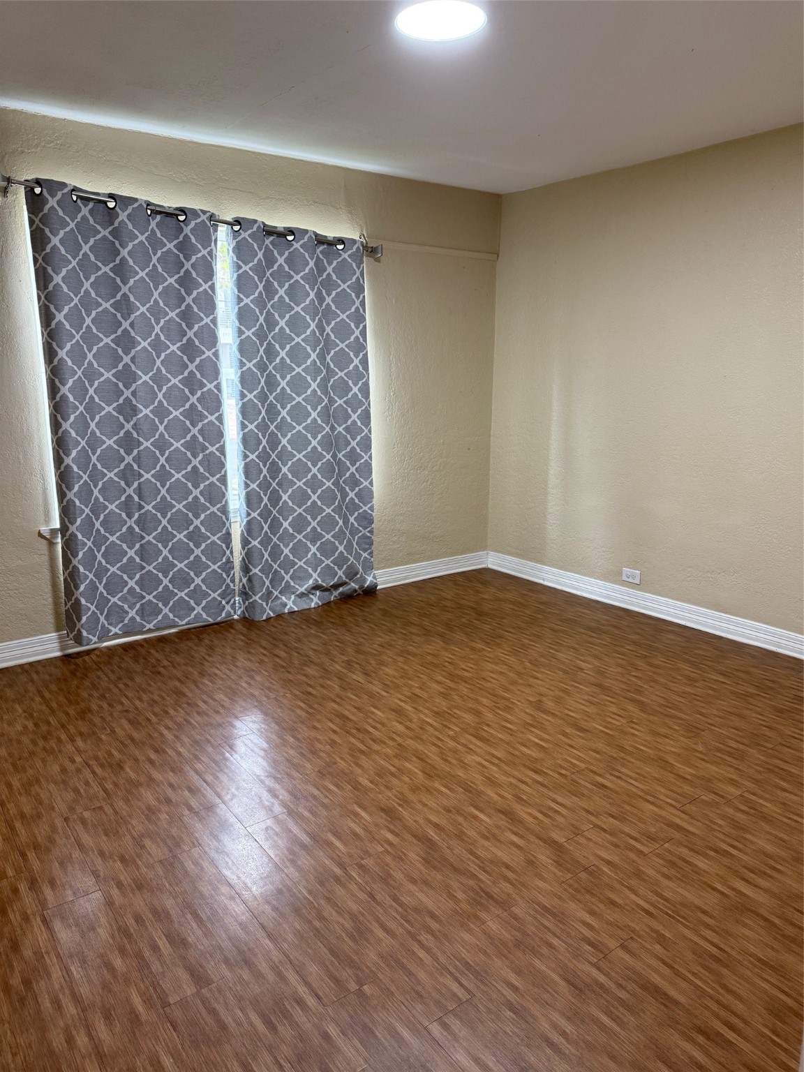 5106 Jackson Street 1 Property Photo 6