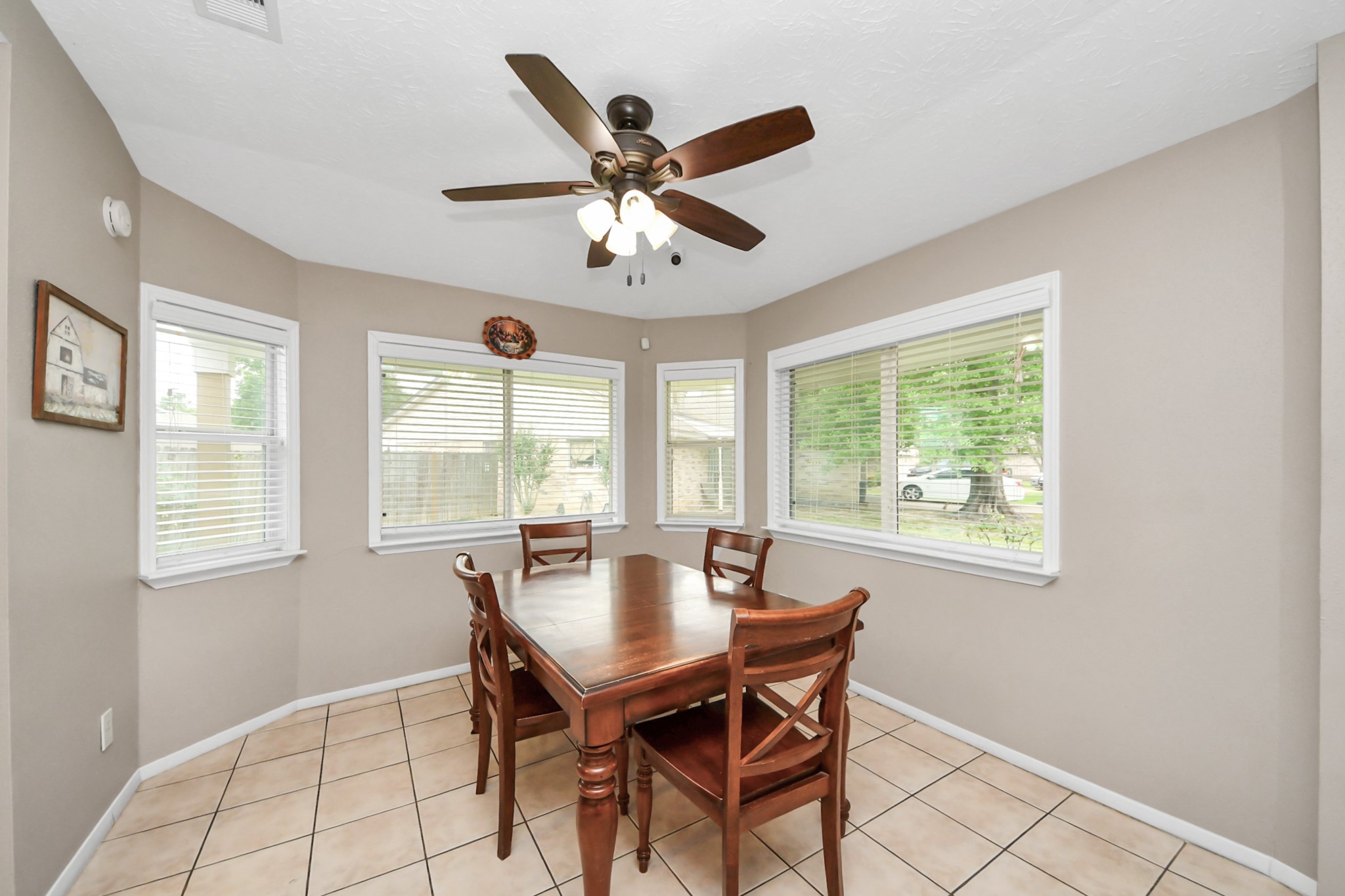 9634 Thistle Trail Drive Property Photo 9