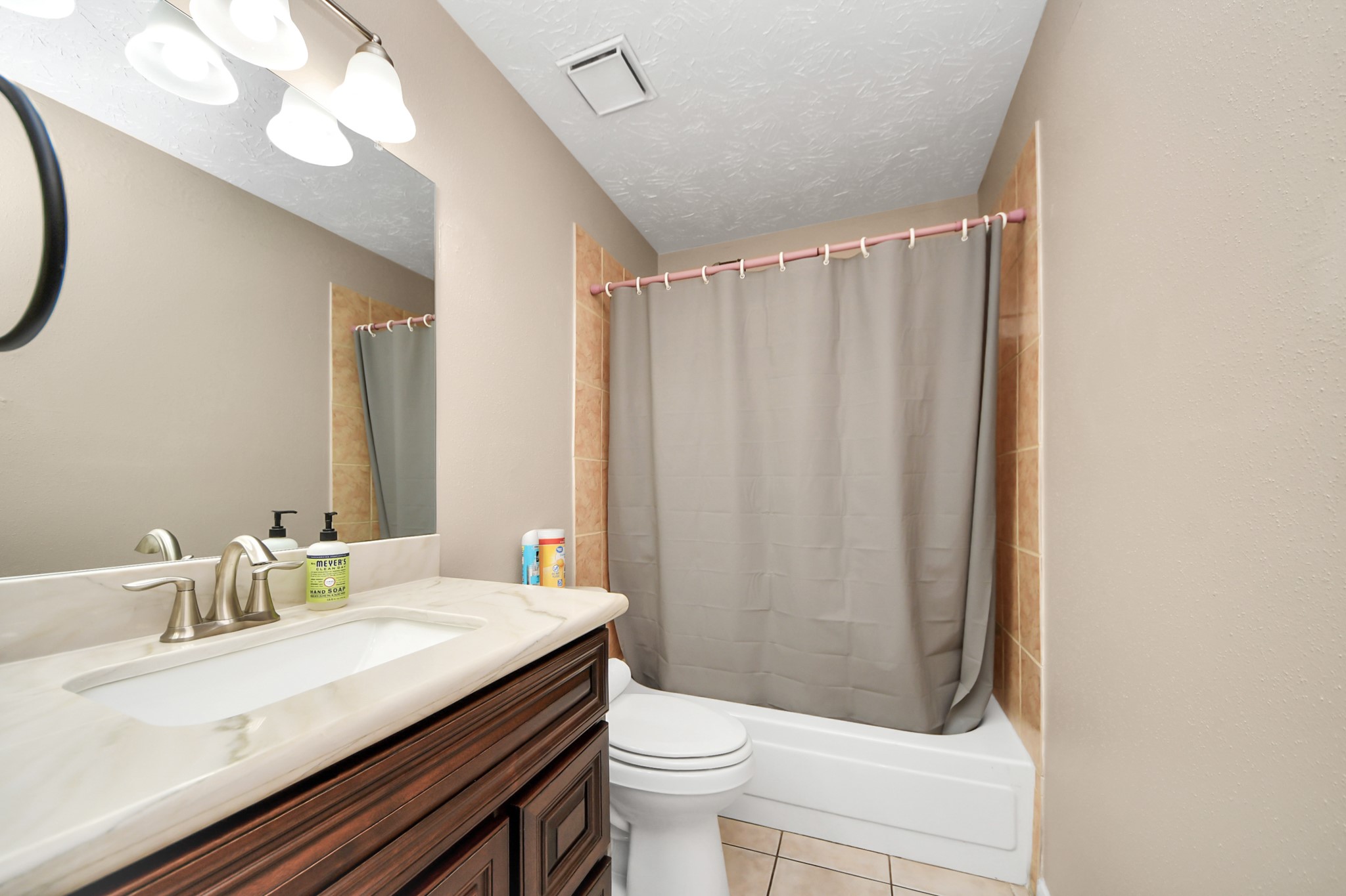 9634 Thistle Trail Drive Property Photo 17