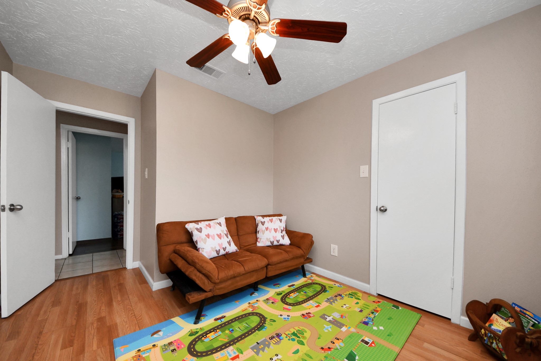 9634 Thistle Trail Drive Property Photo 18