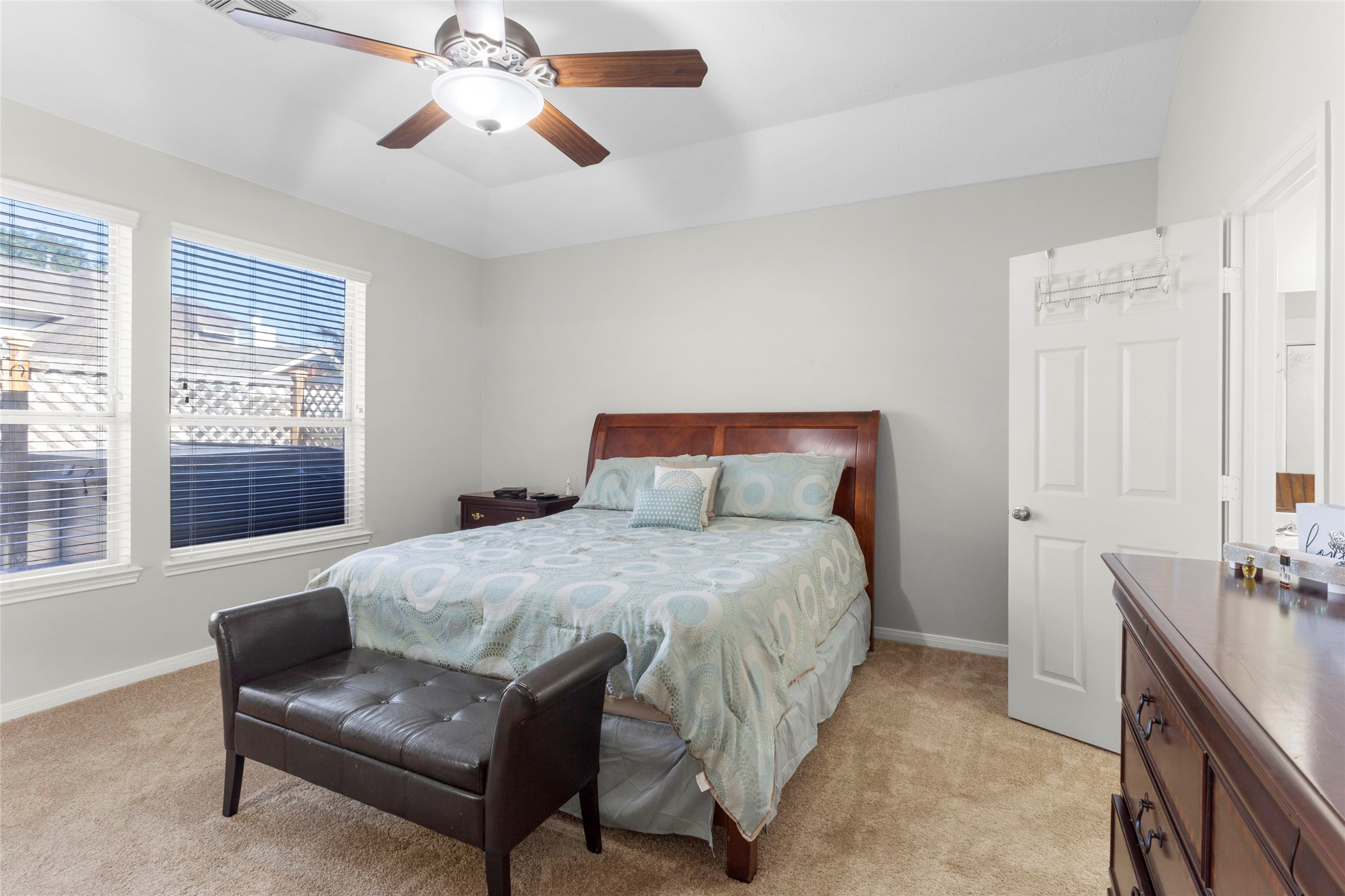 8707 Rolling Rapids Road Property Photo 15