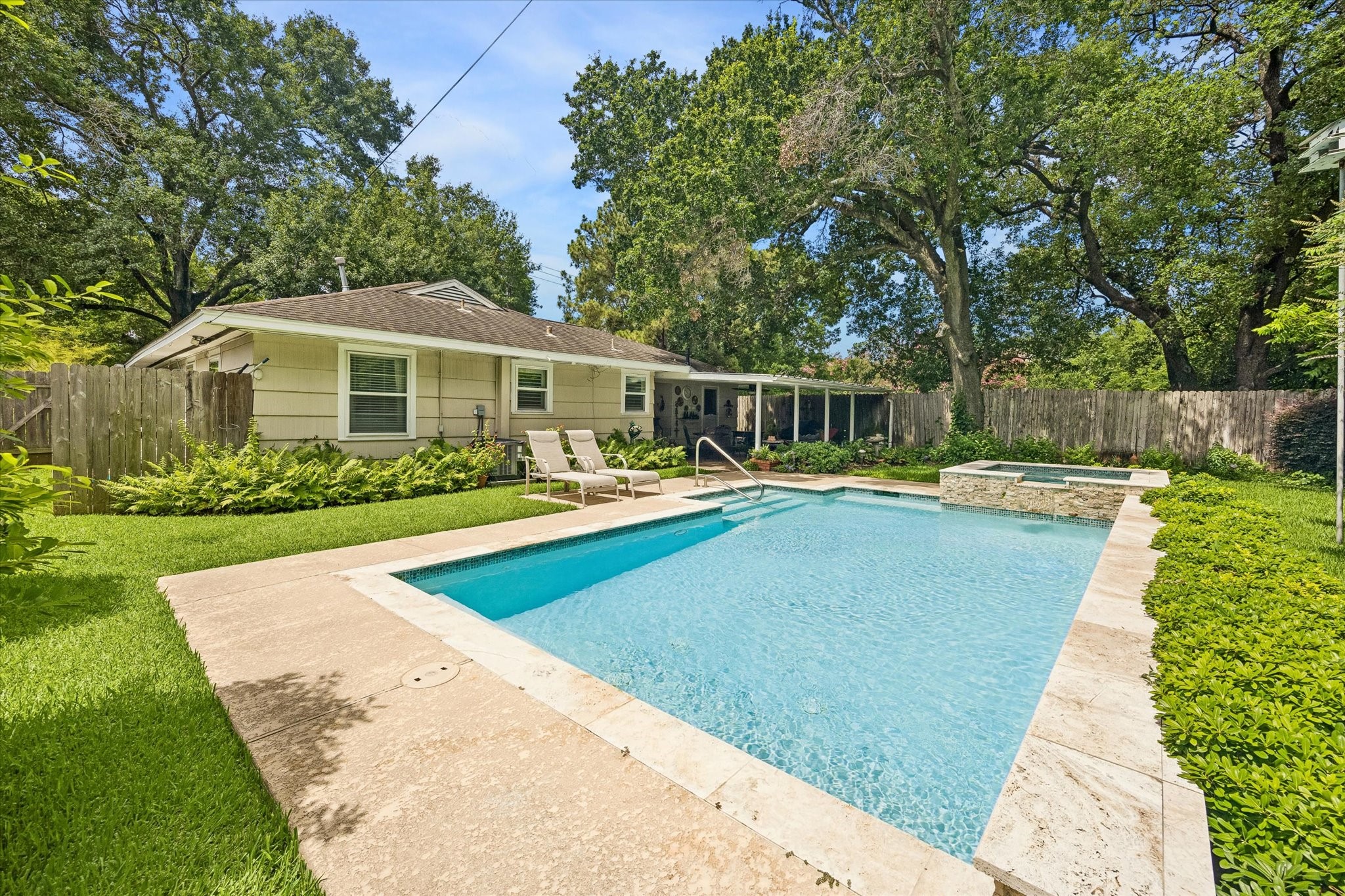 4712 Glenmont Street Property Photo 21