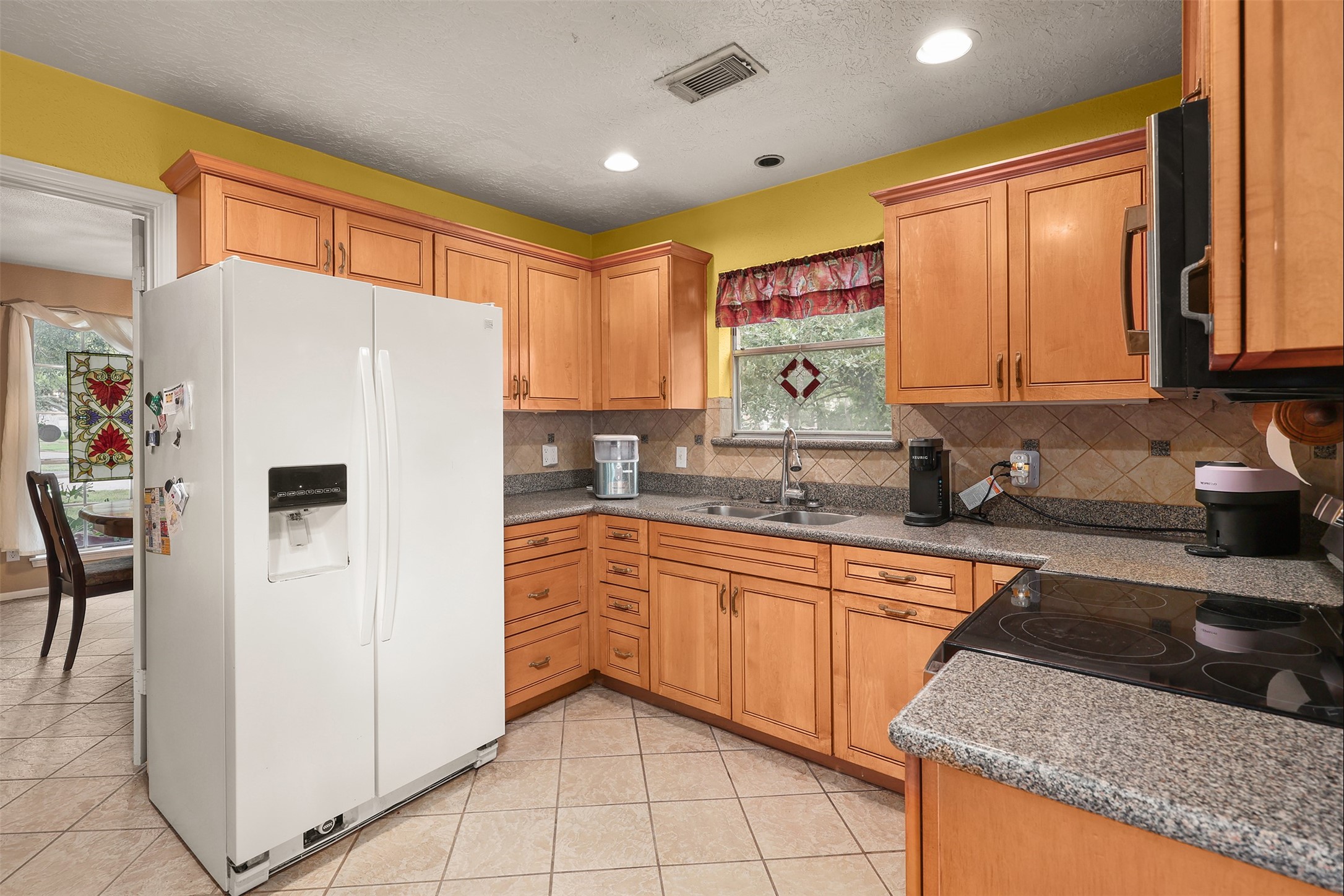 15826 Cavendish Drive Property Photo 10