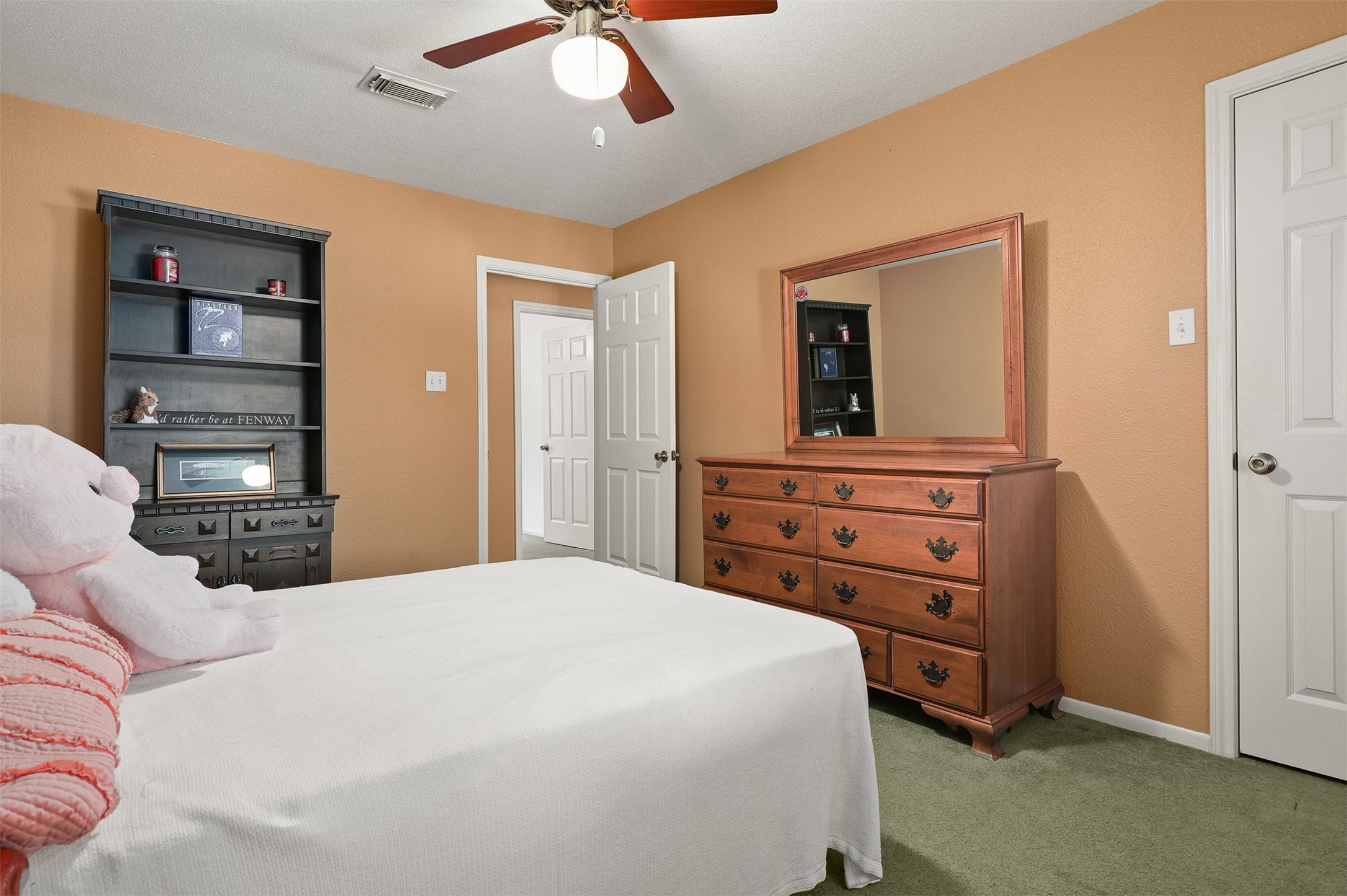 15826 Cavendish Drive Property Photo 23